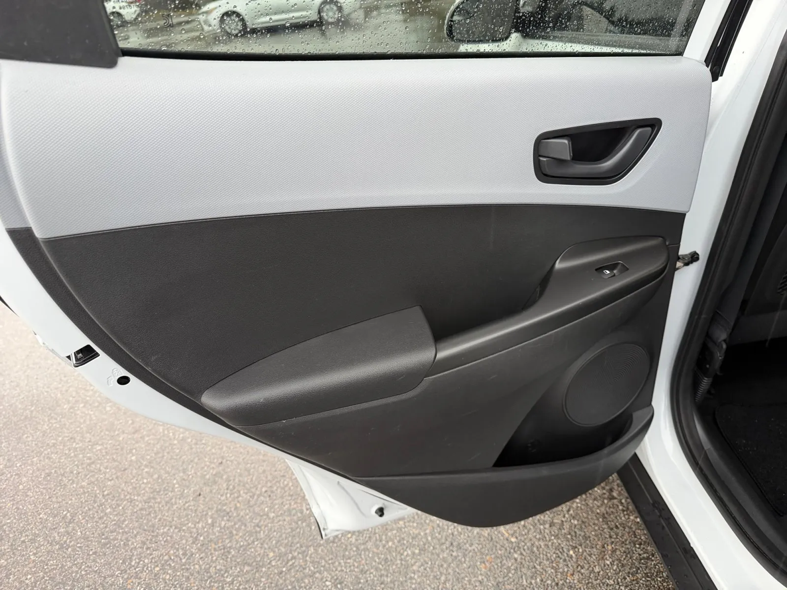 Hyundai Kona photo 27