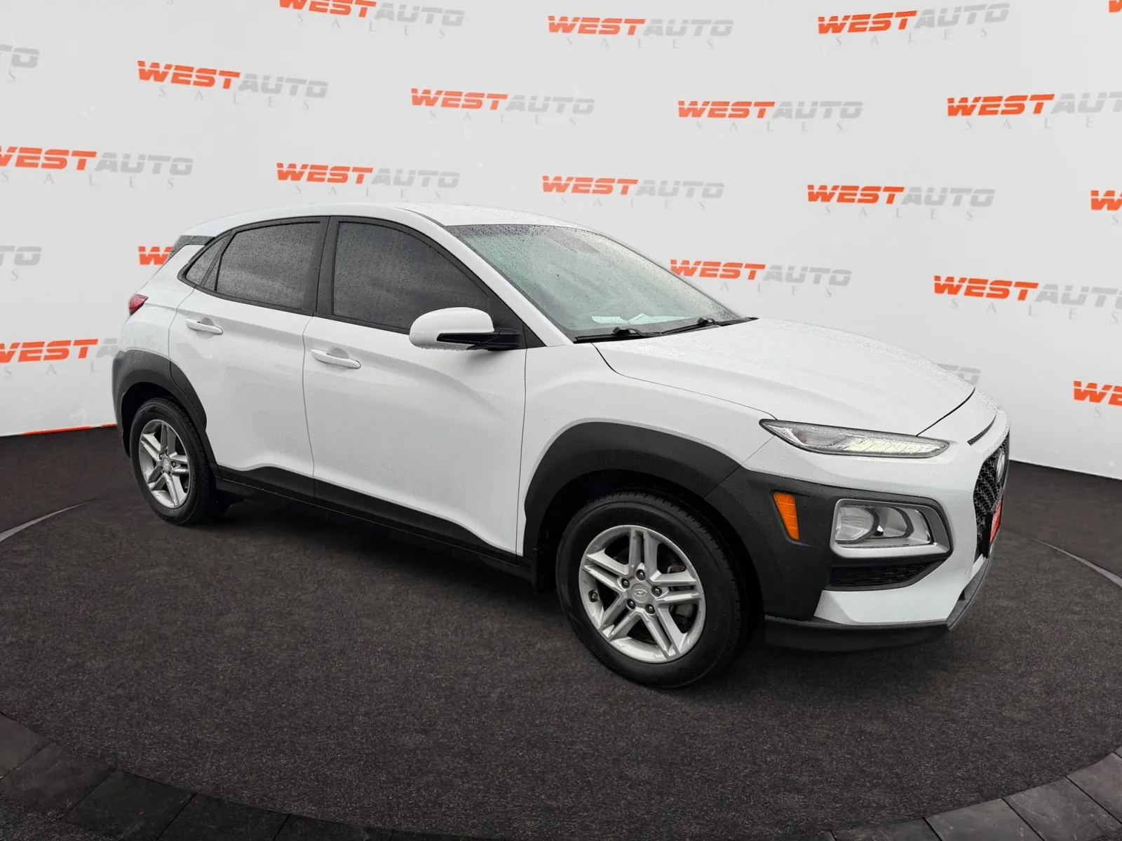 Hyundai Kona photo 7