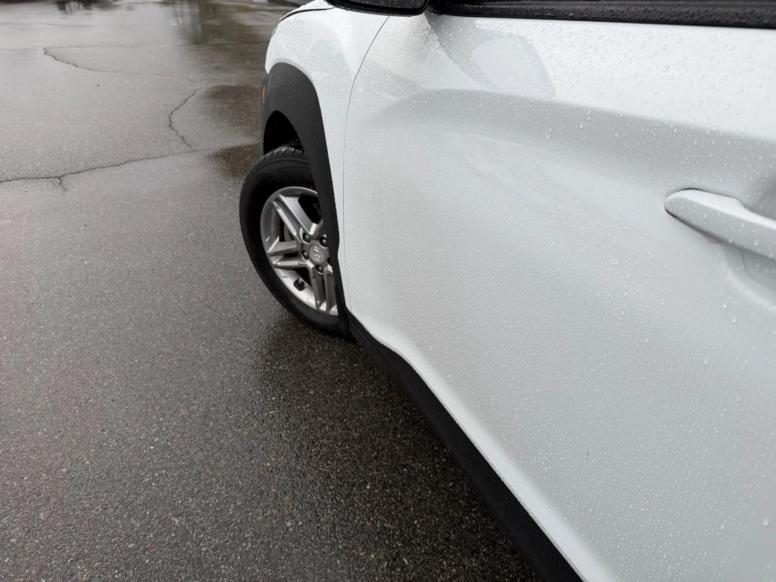 Hyundai Kona photo 30