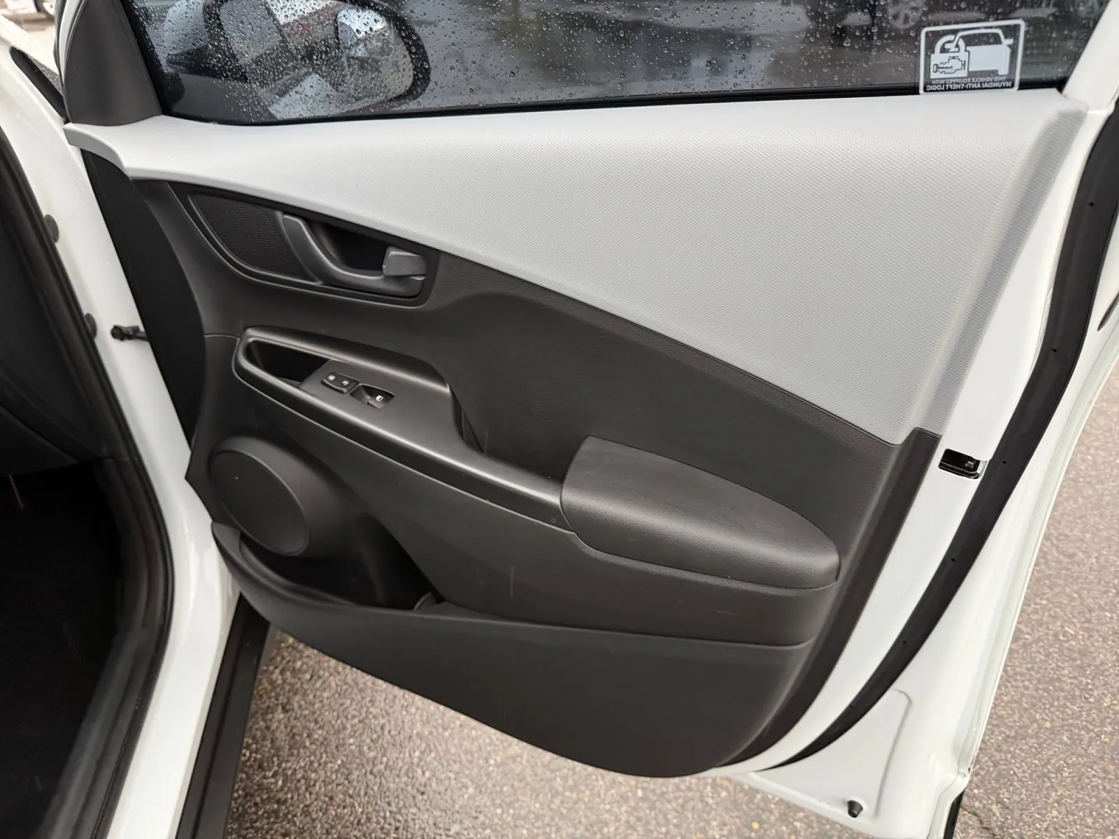 Hyundai Kona photo 17