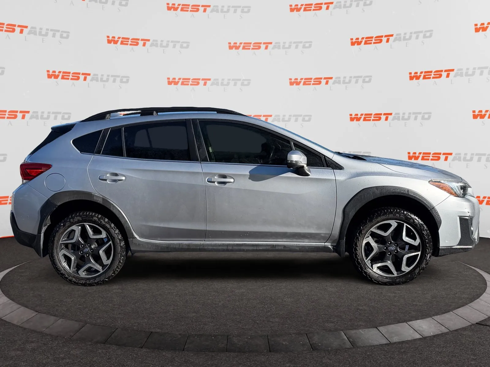 Subaru Crosstrek photo 6