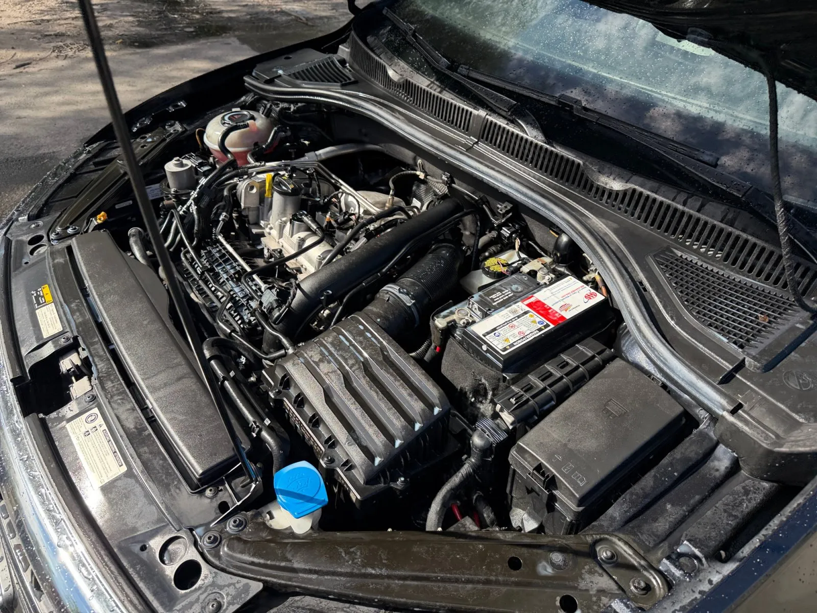 Volkswagen Jetta photo 34
