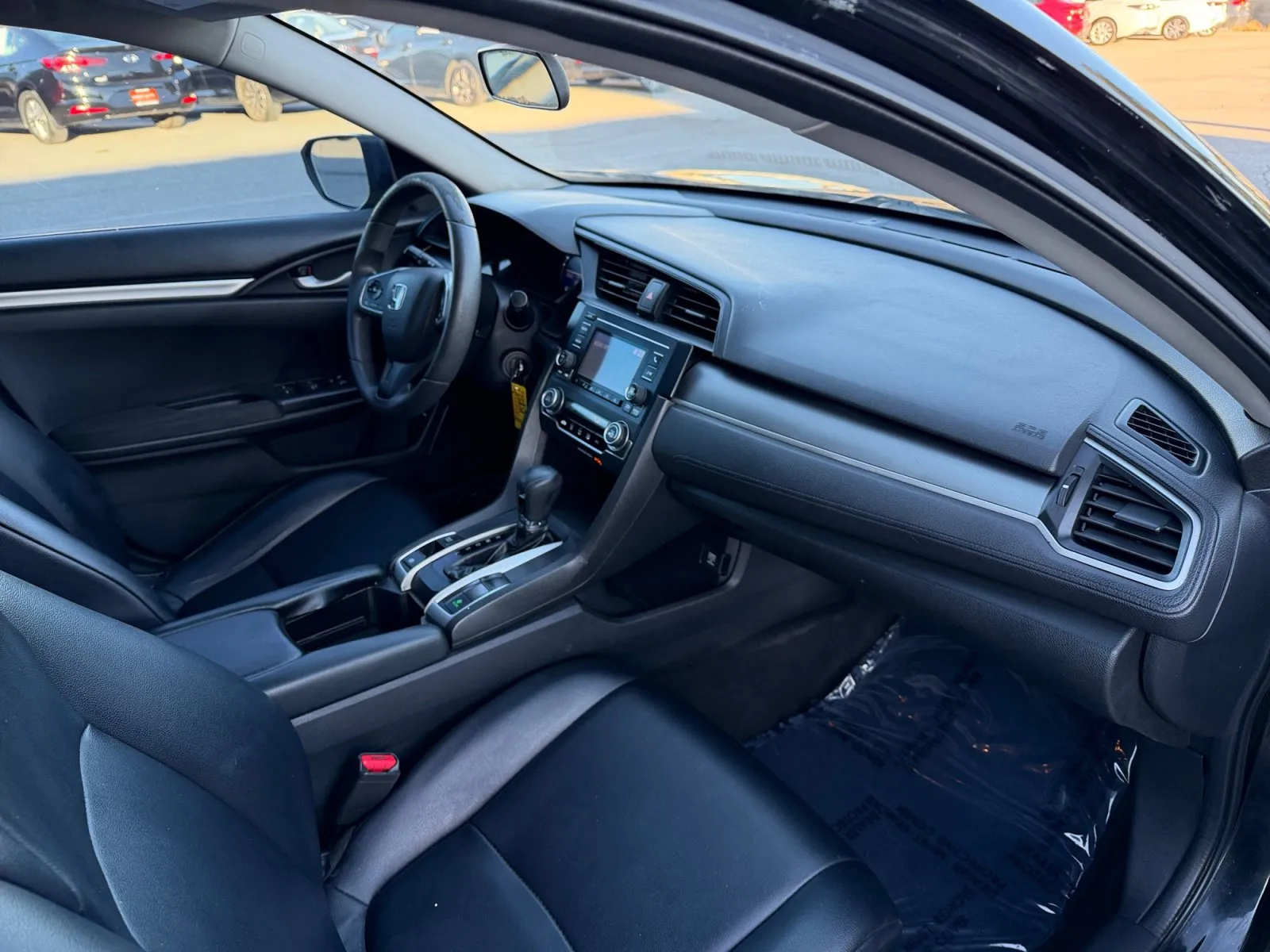 Honda Civic photo 16