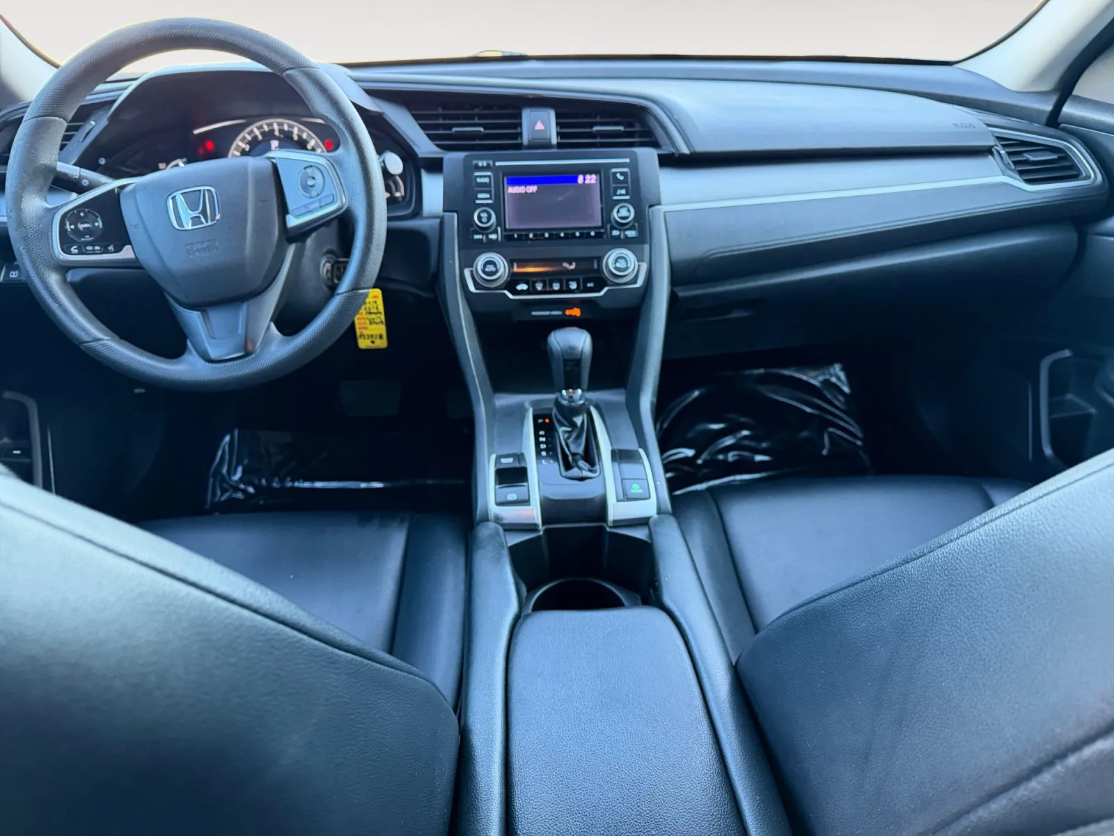 Honda Civic photo 10