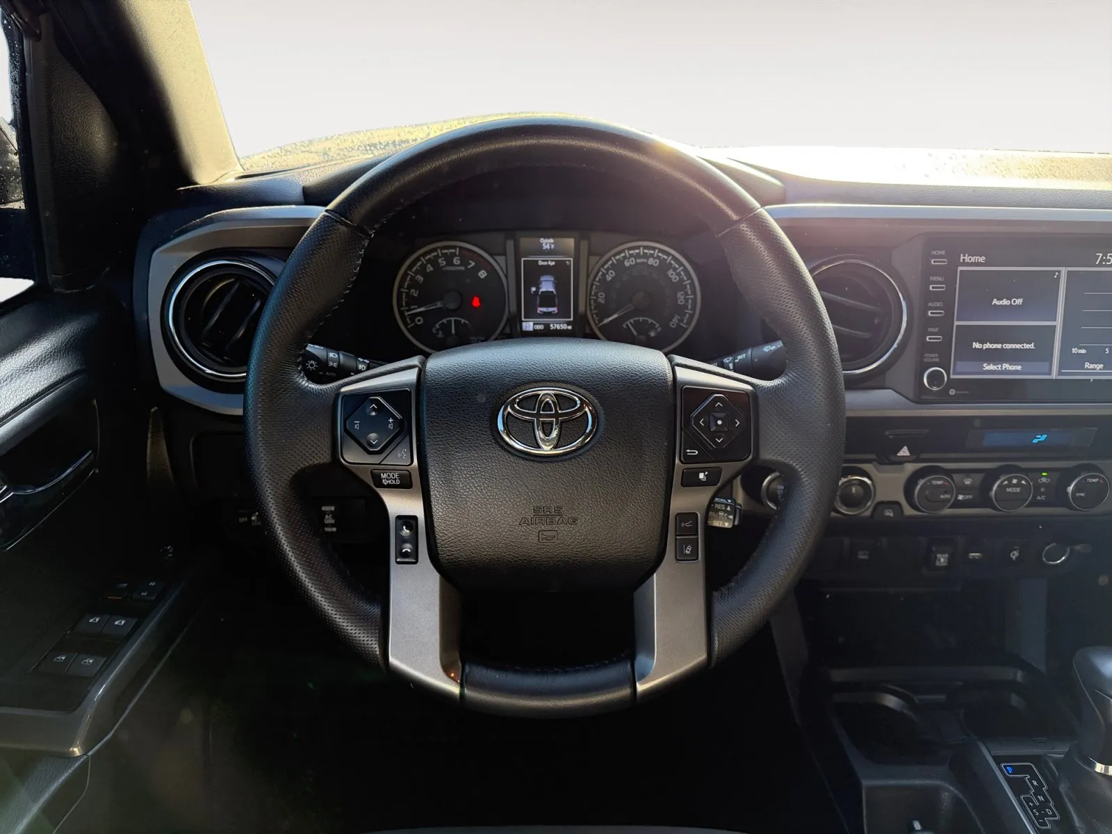 Toyota Tacoma photo 12