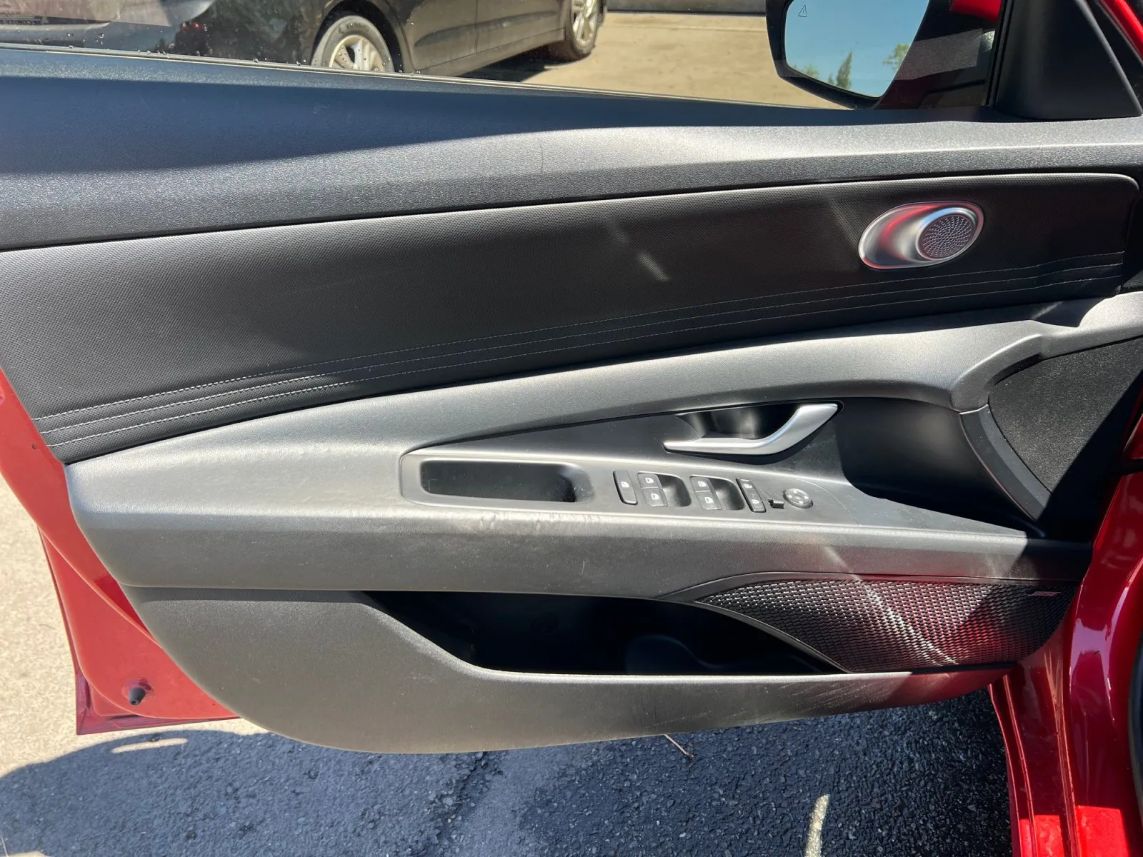 Hyundai Elantra photo 19