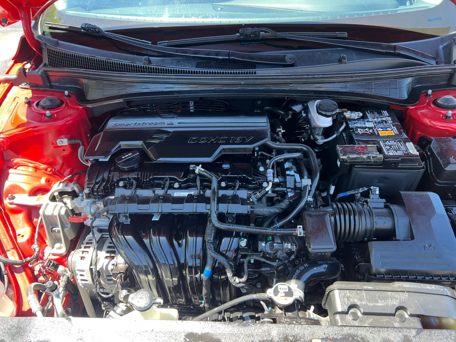 Hyundai Elantra photo 36