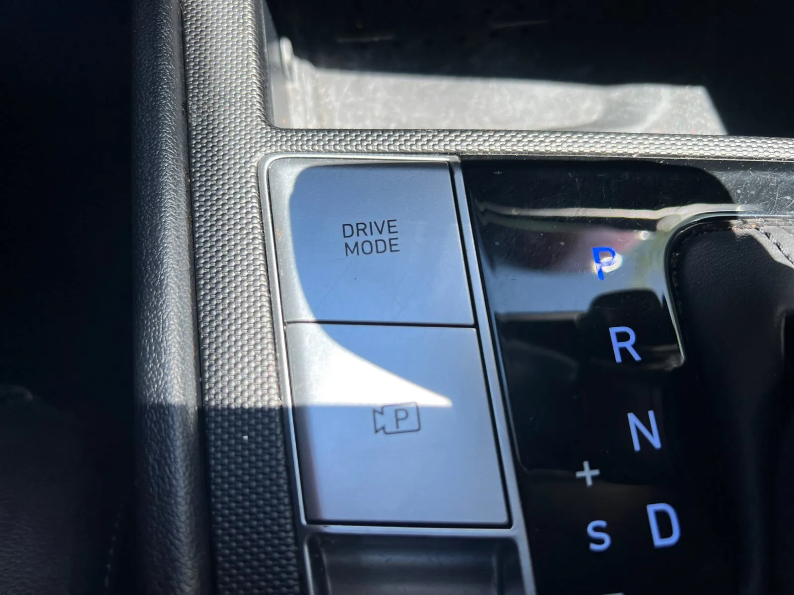 Hyundai Elantra photo 26