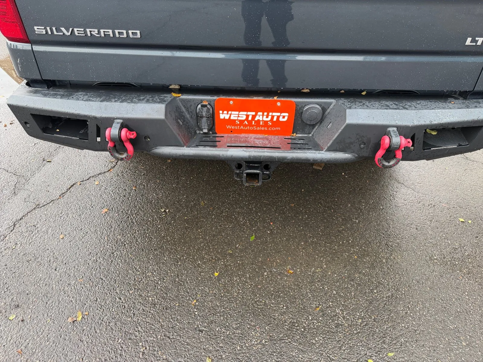 Chevrolet Silverado photo 32