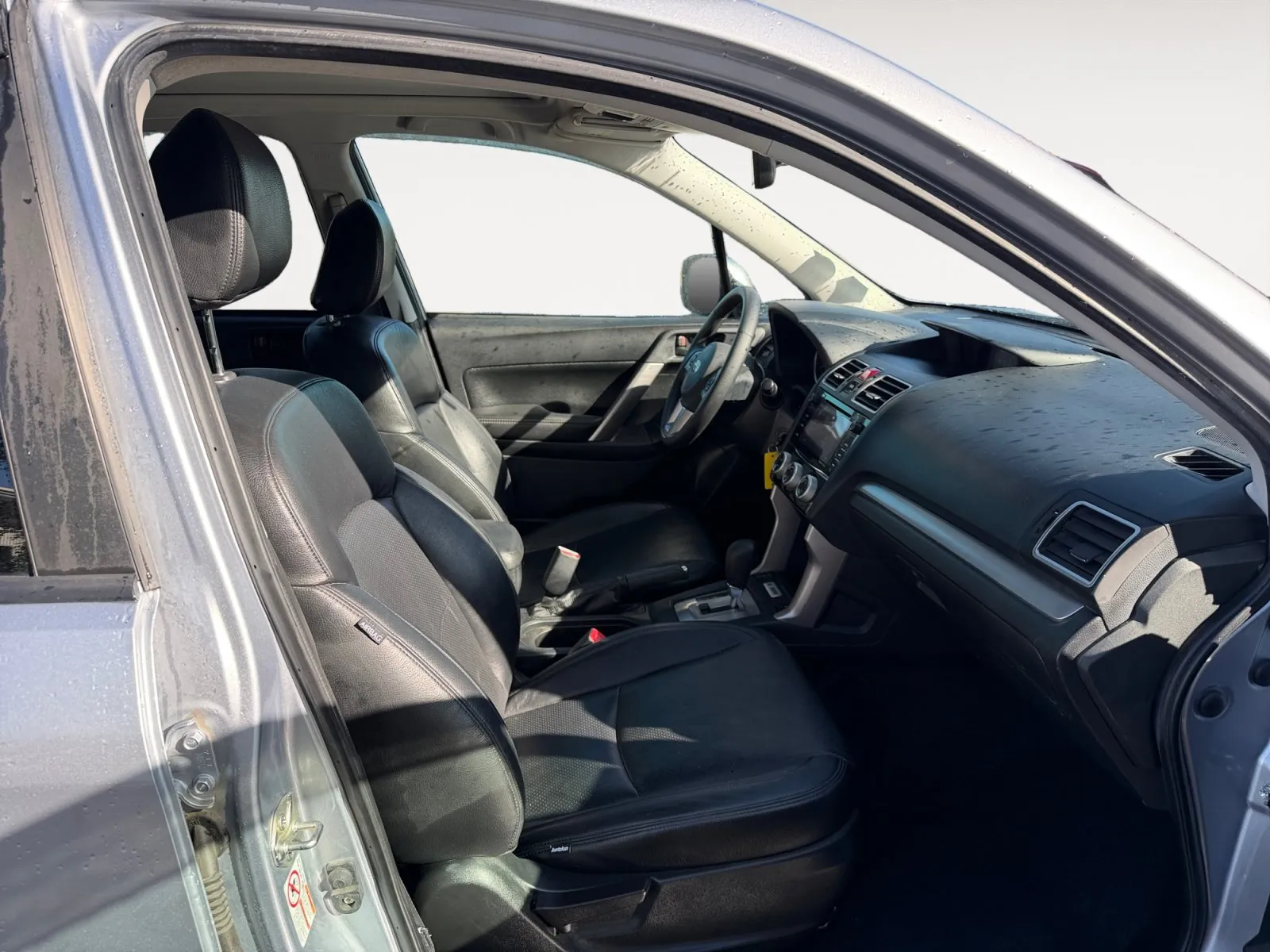 Subaru Forester photo 15