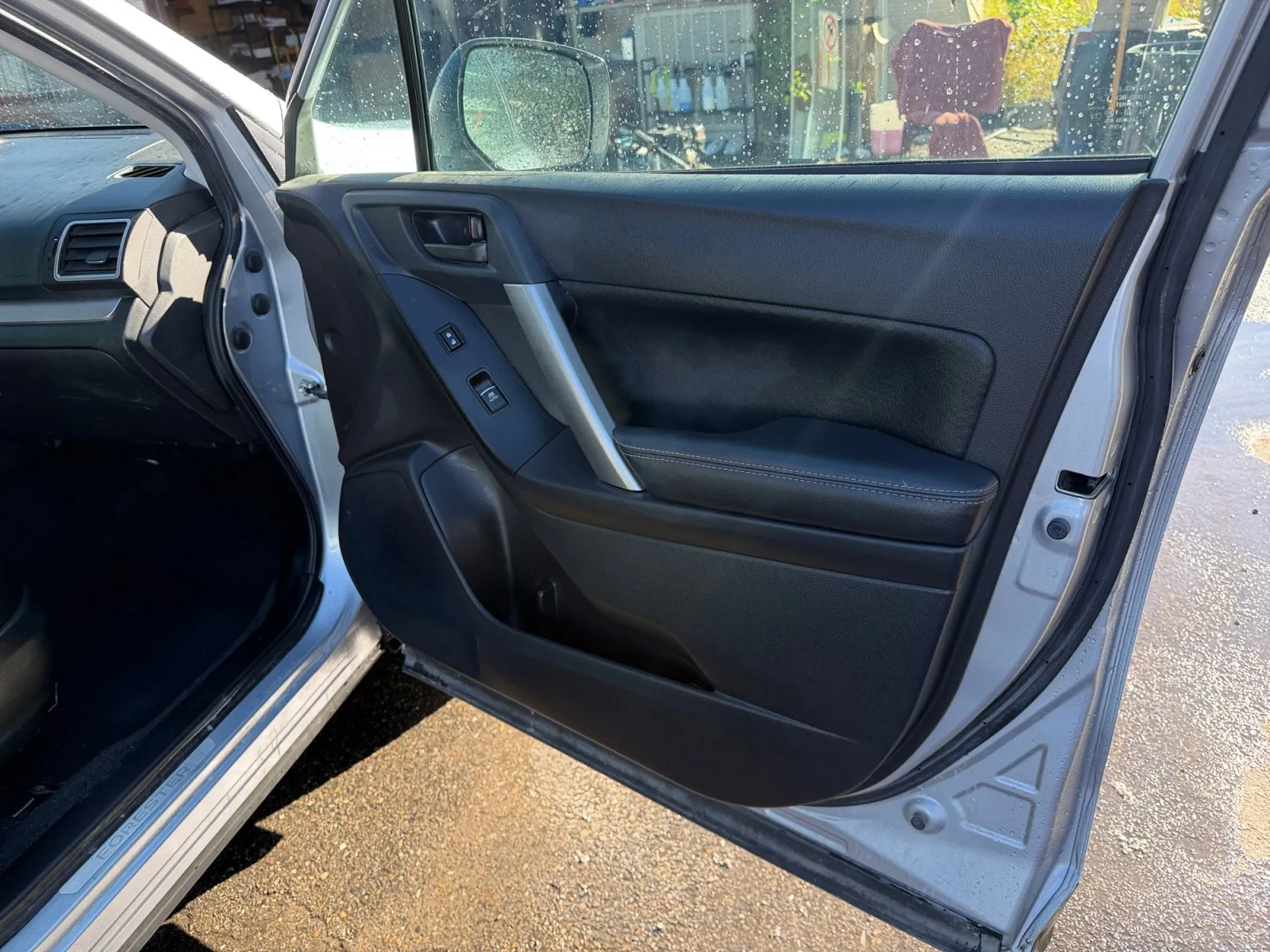 Subaru Forester photo 17