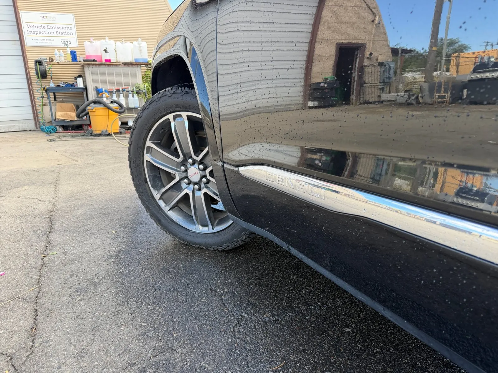 GMC Acadia photo 36