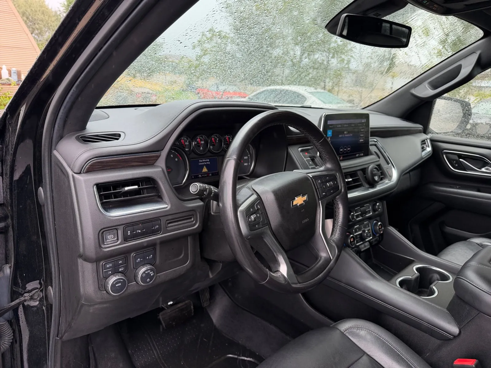 Chevrolet Tahoe photo 18
