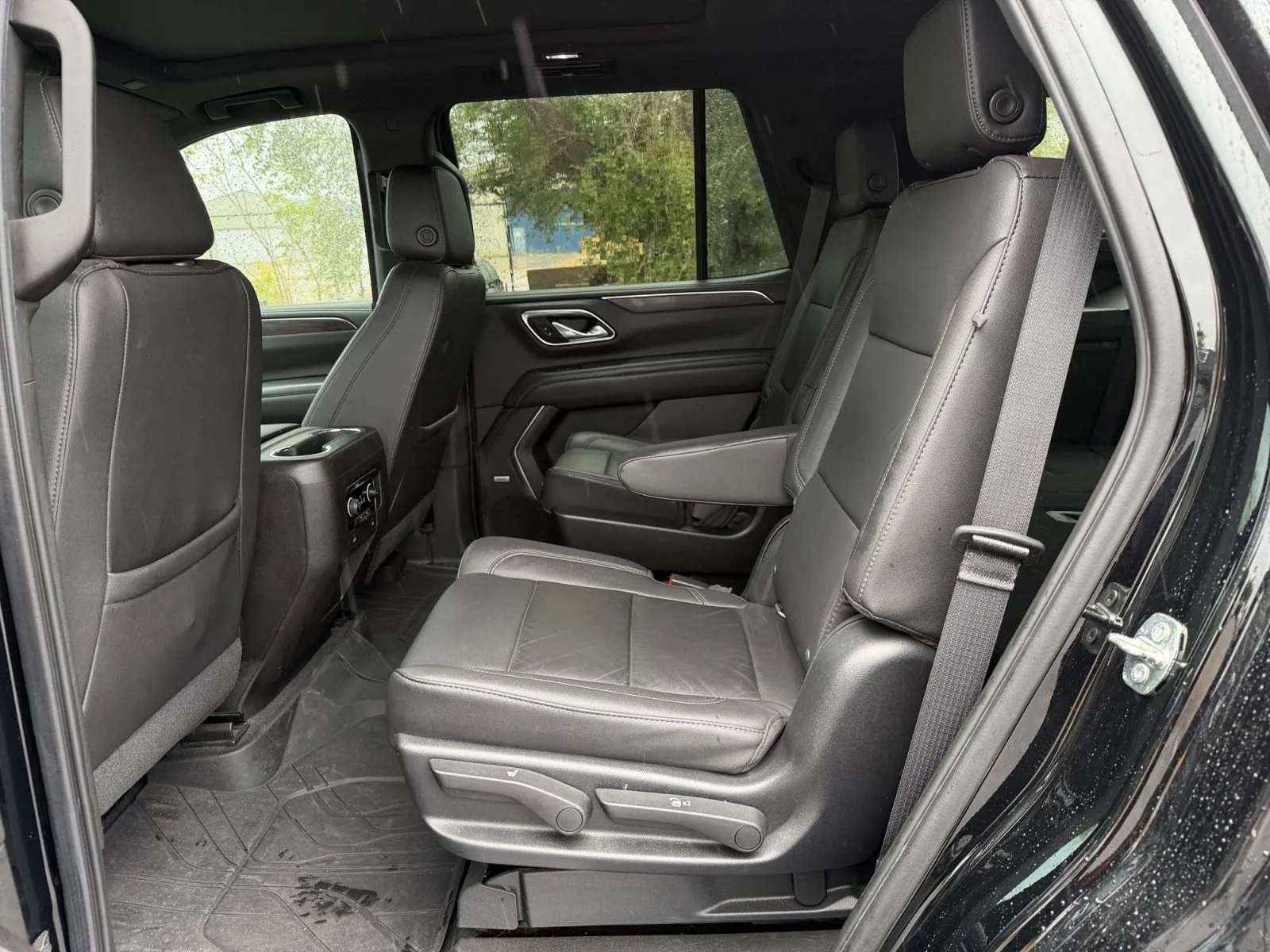 Chevrolet Tahoe photo 28