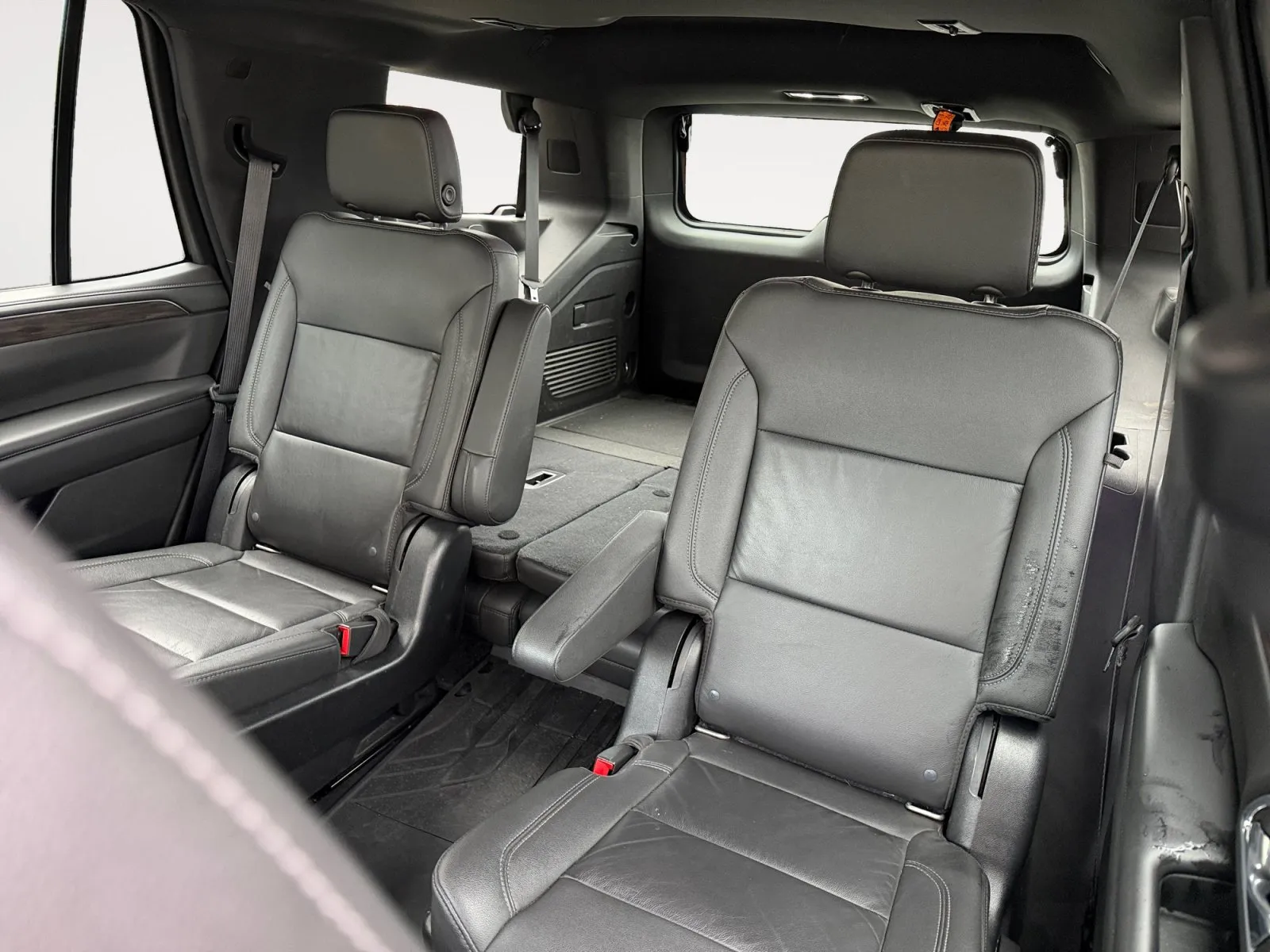 Chevrolet Tahoe photo 13