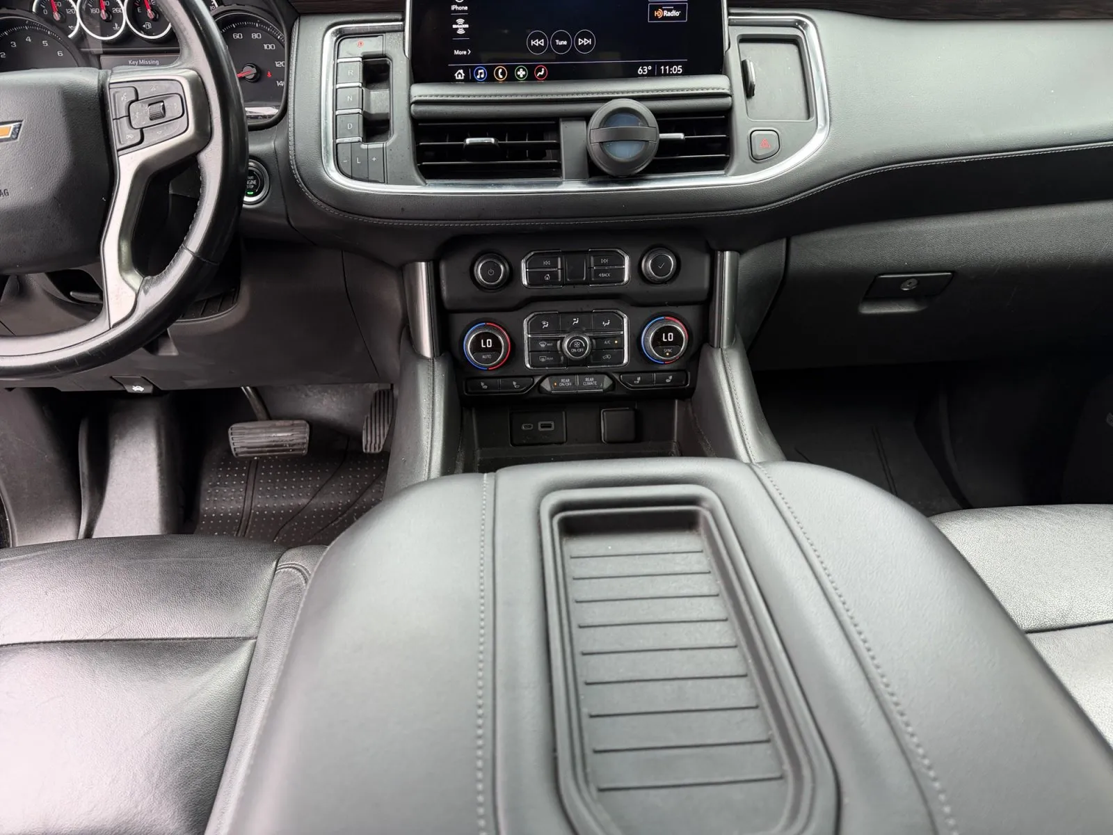 Chevrolet Tahoe photo 11