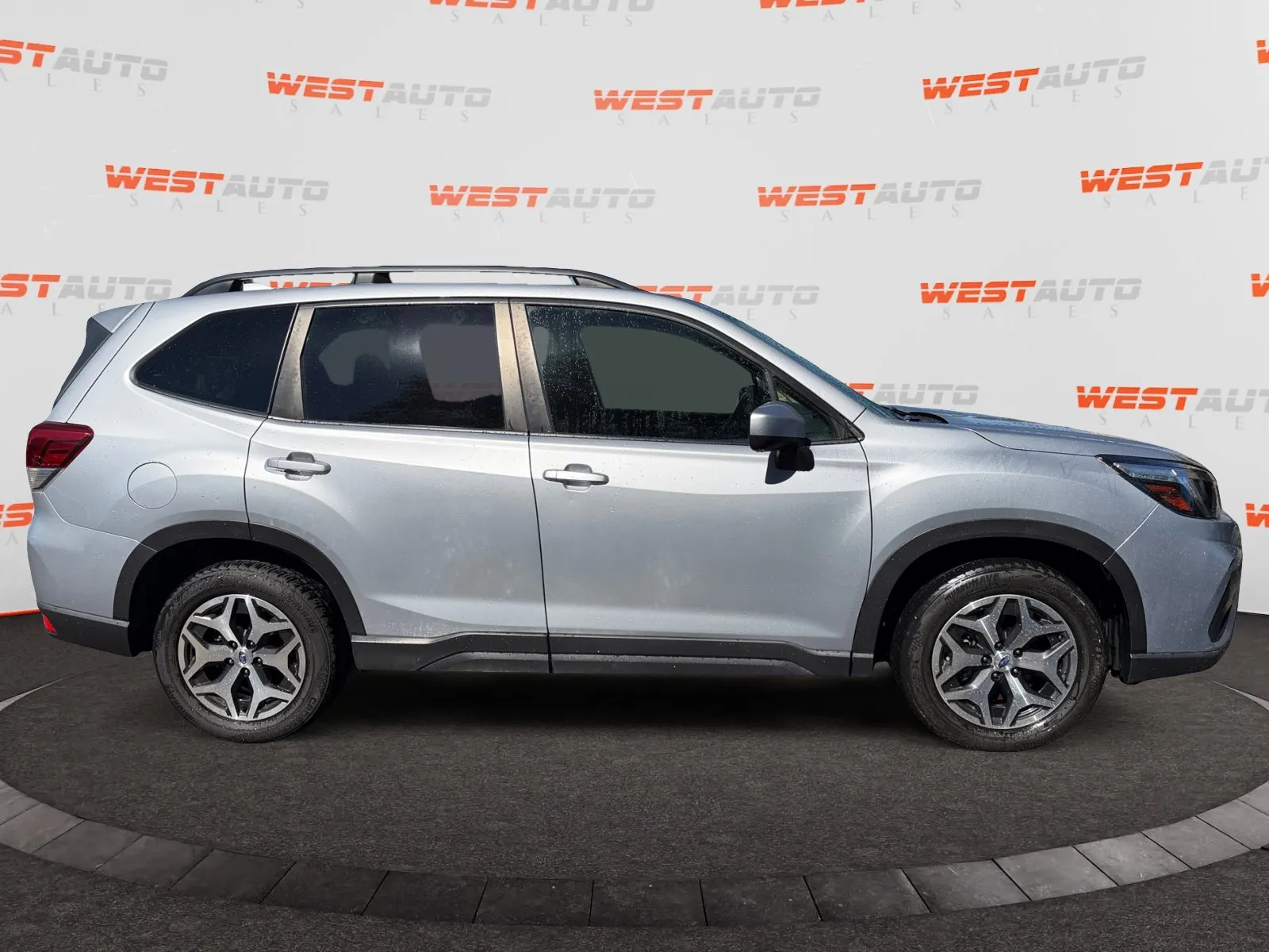 Subaru Forester photo 6