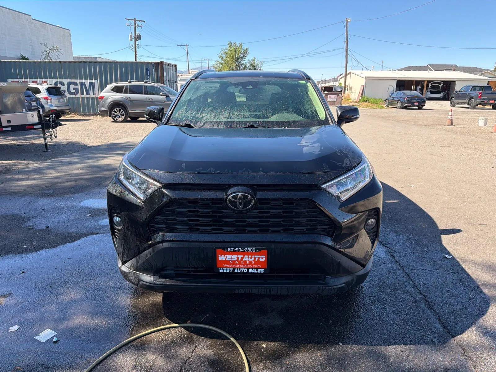 Toyota RAV4 photo 2