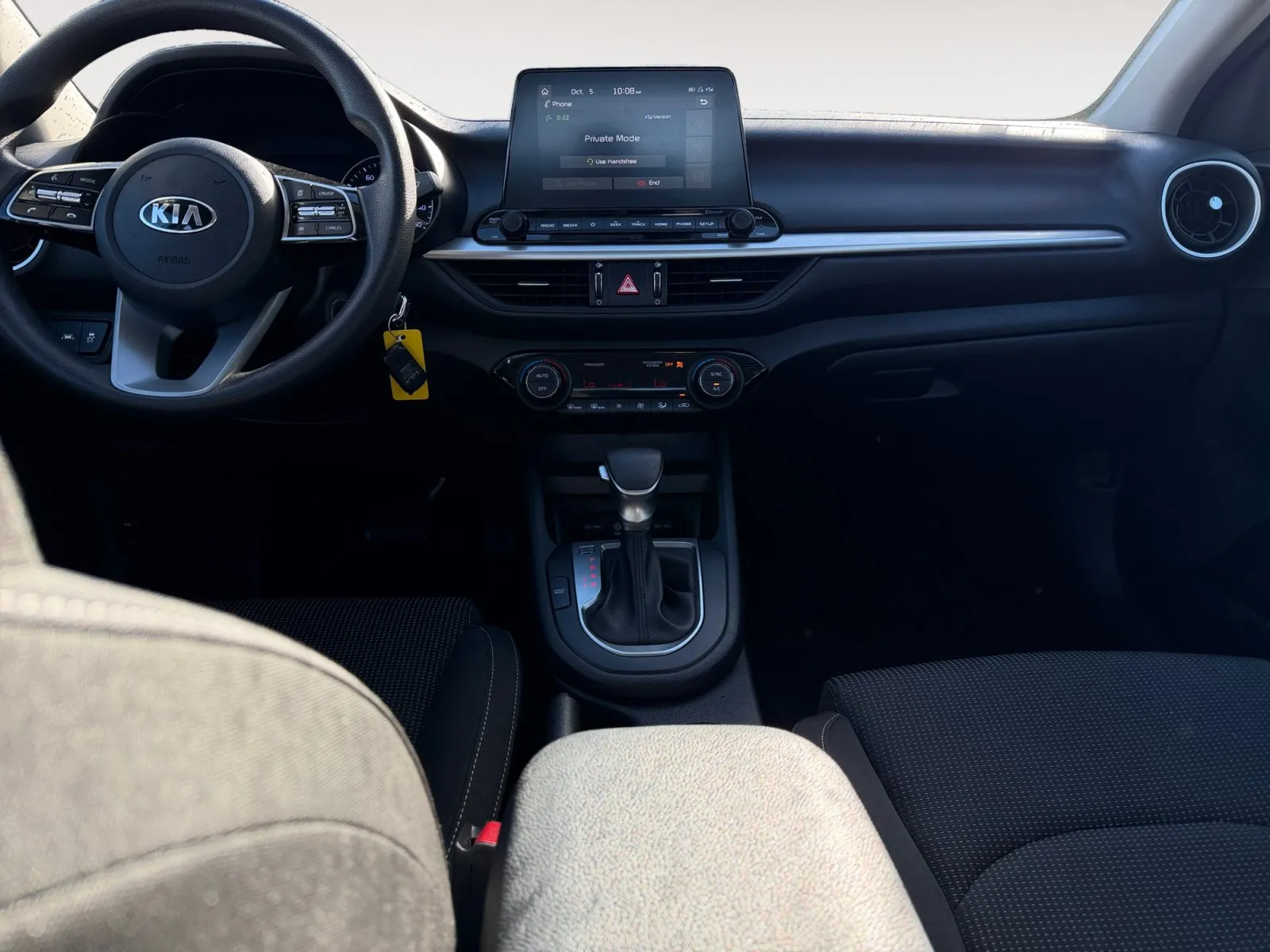 Kia Forte photo 11