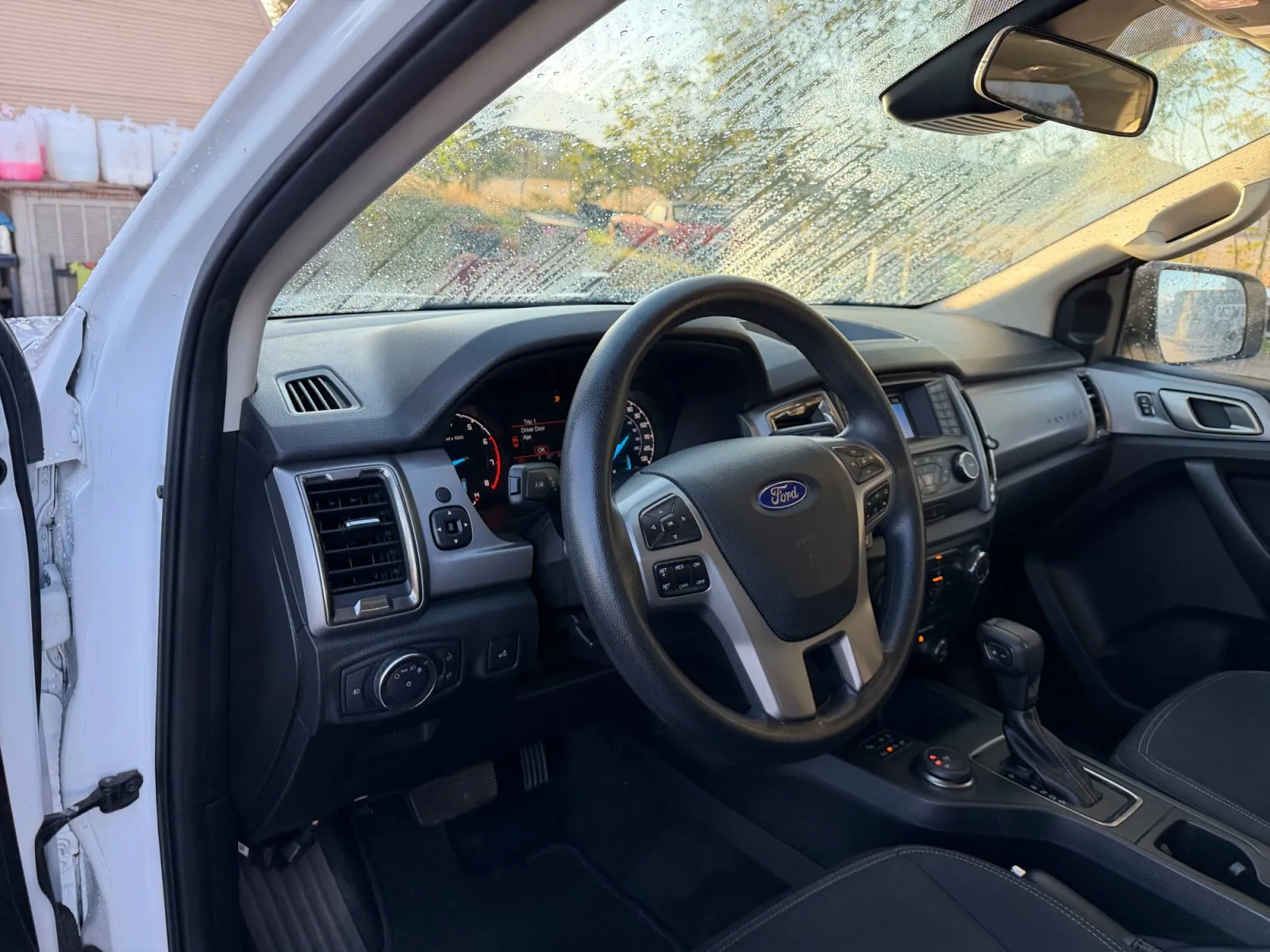 Ford Ranger photo 18