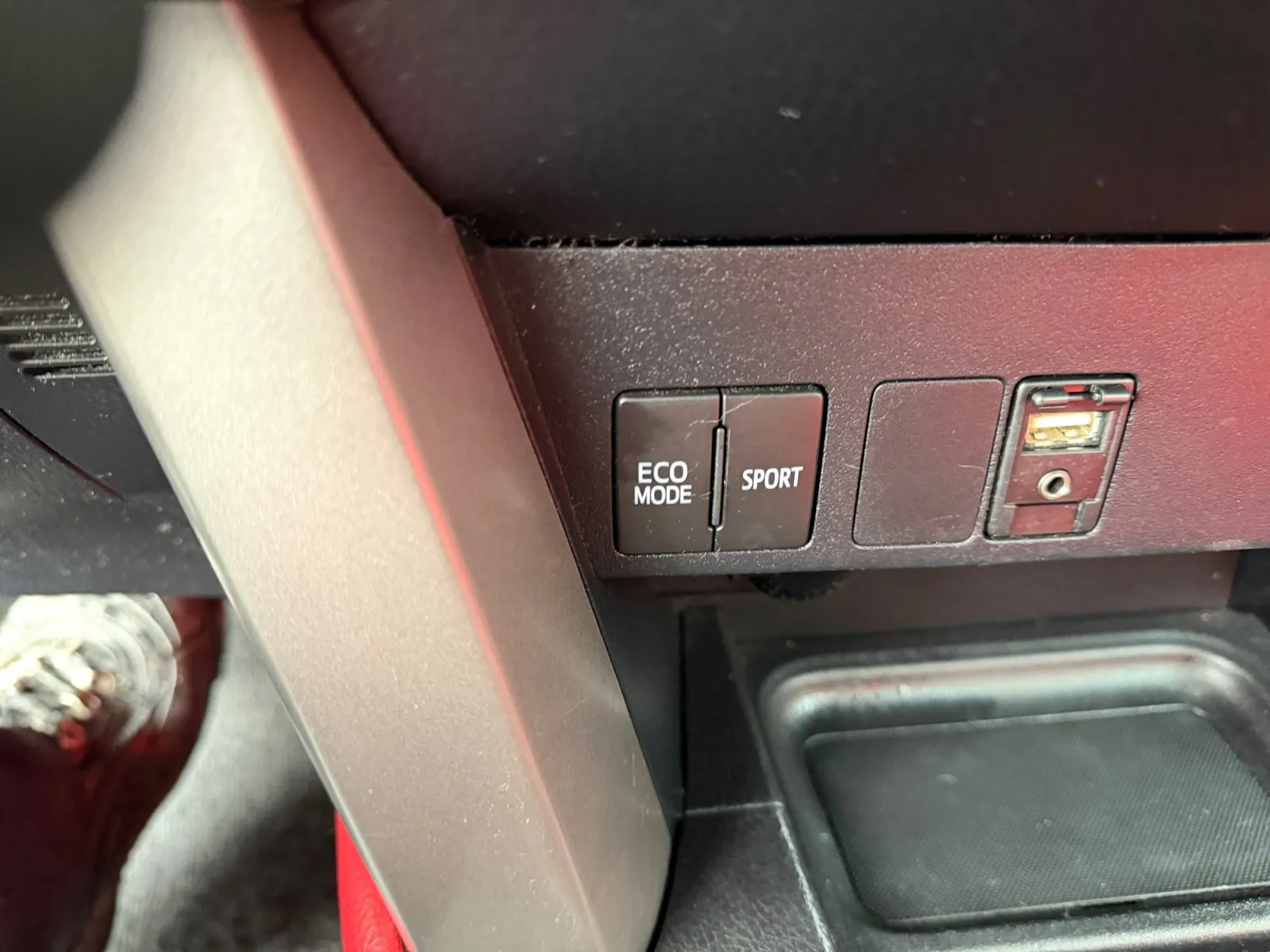 Toyota RAV4 photo 23
