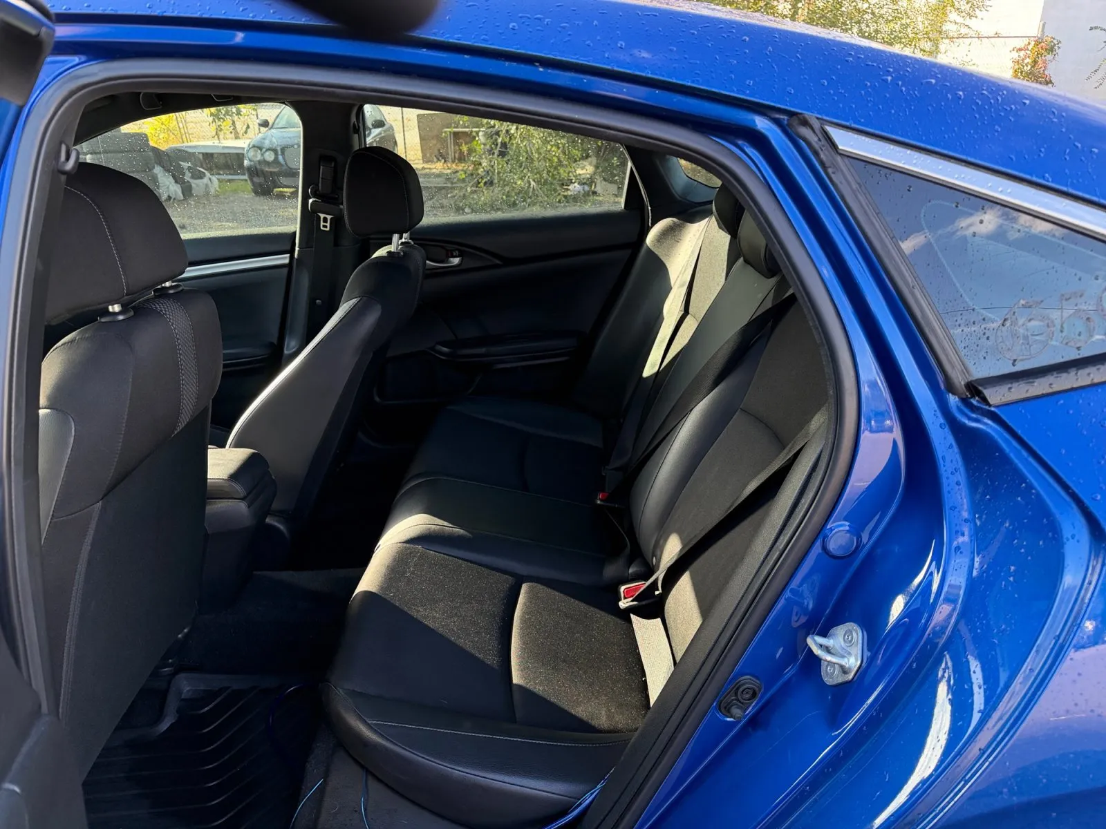 Honda Civic photo 26