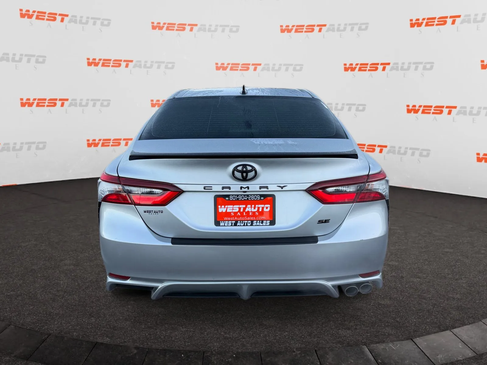 Toyota Camry photo 4
