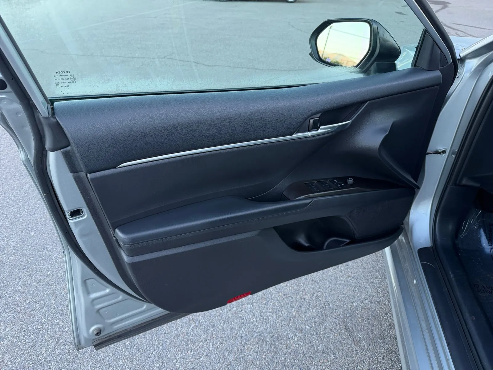 Toyota Camry photo 19