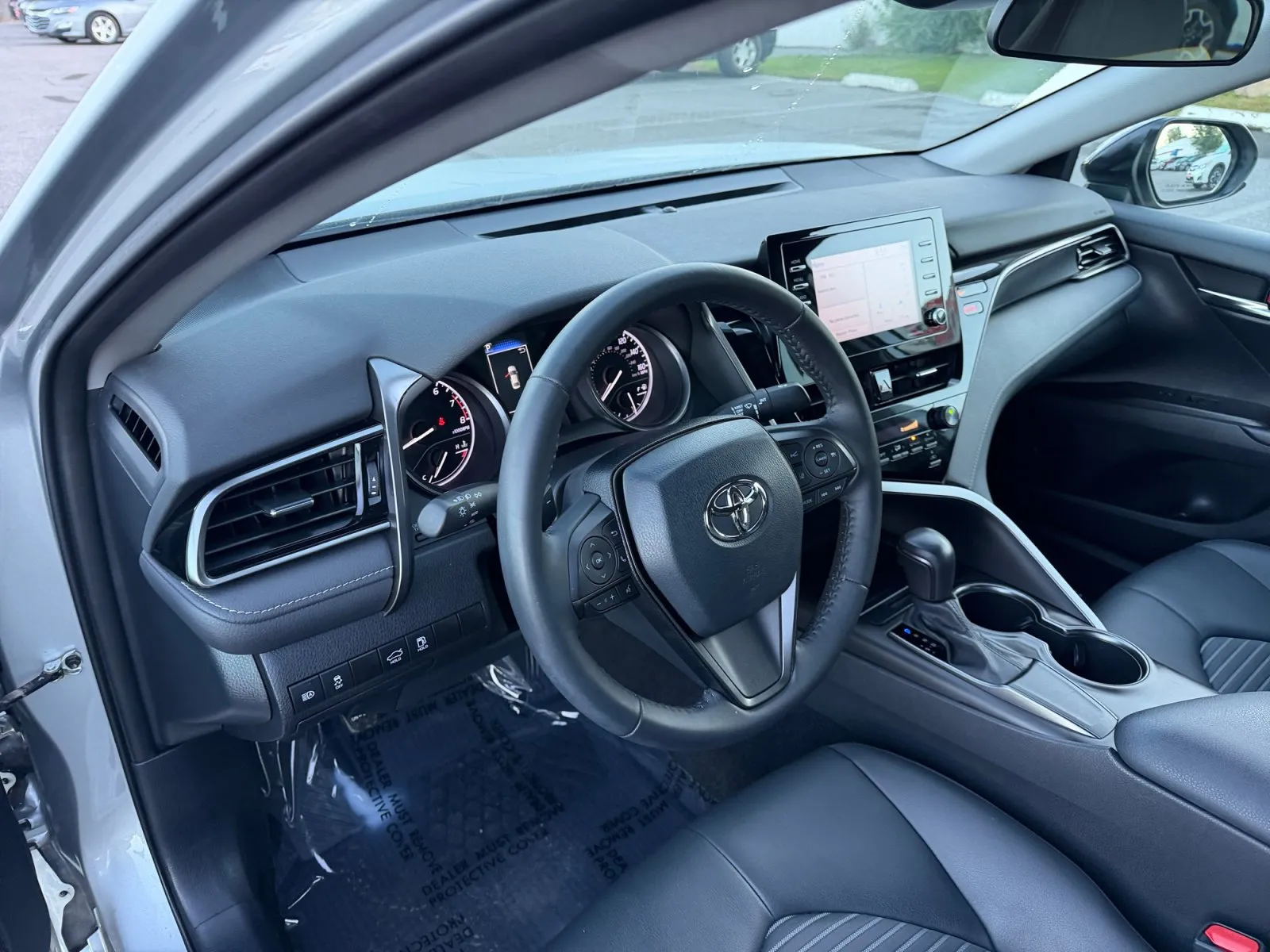 Toyota Camry photo 18