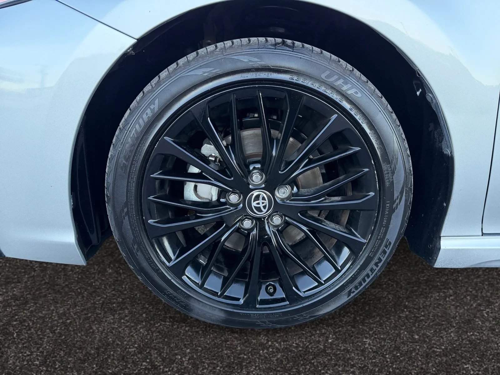 Toyota Camry photo 14
