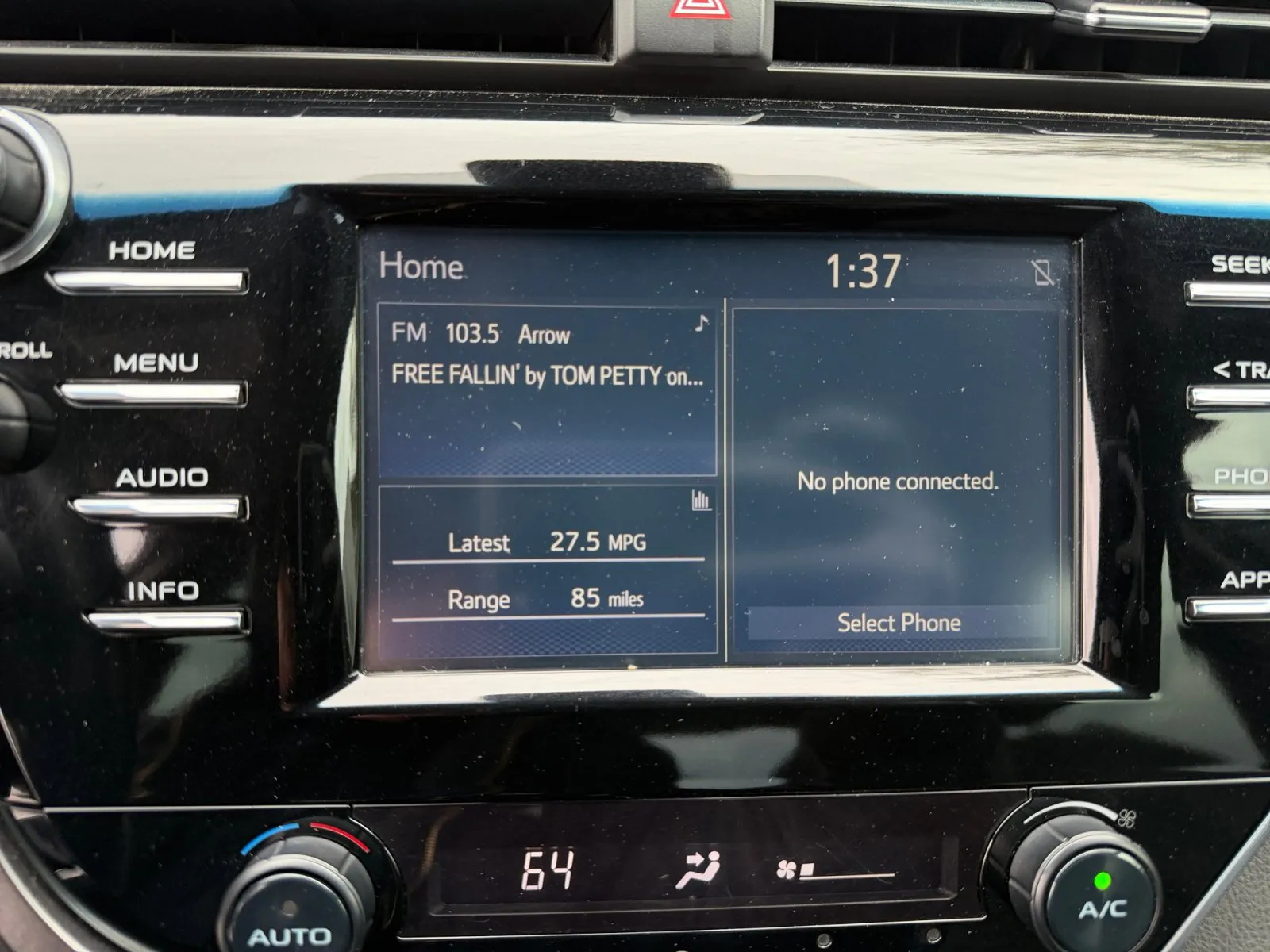 Toyota Camry photo 22