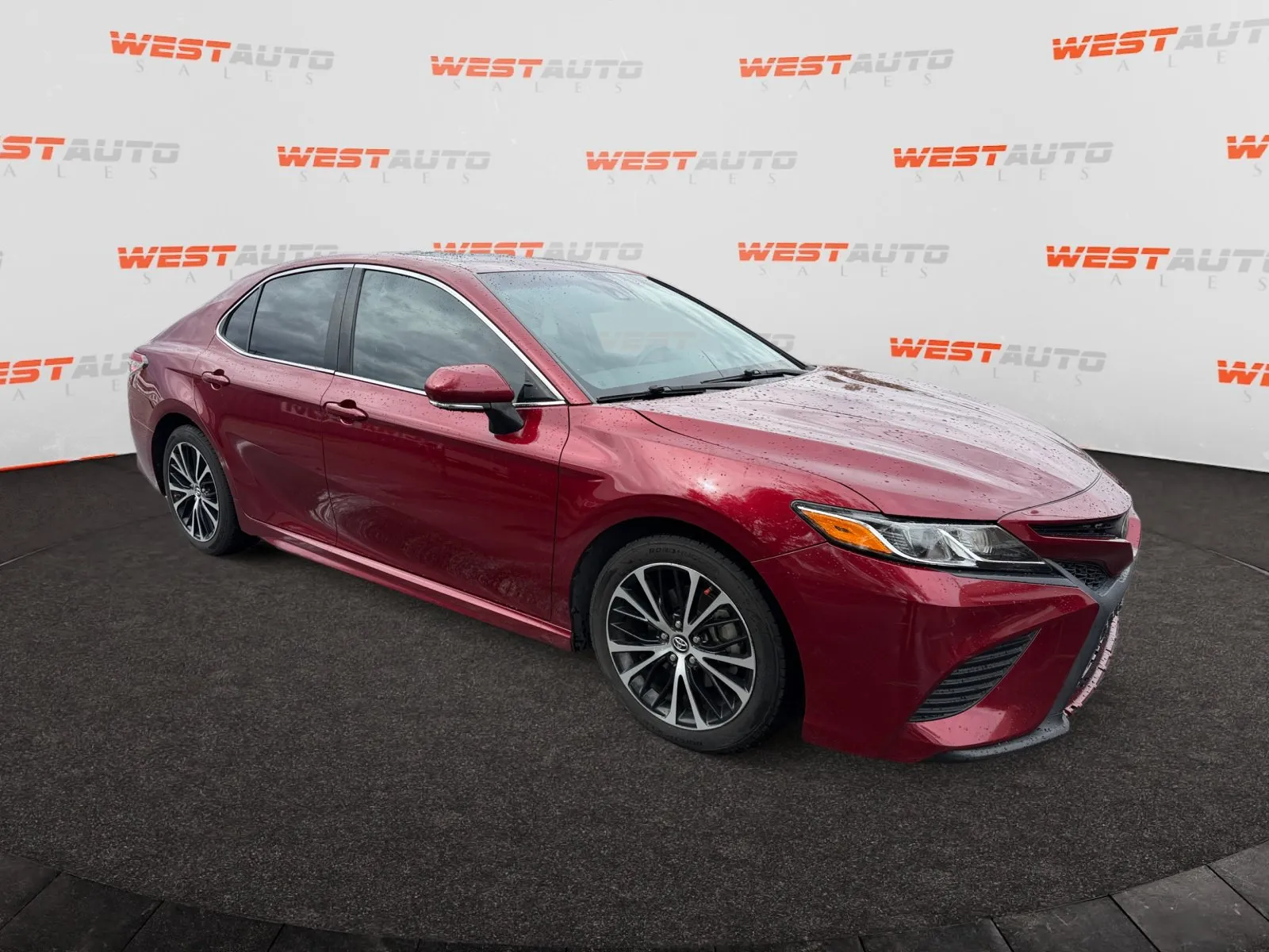 Toyota Camry photo 7
