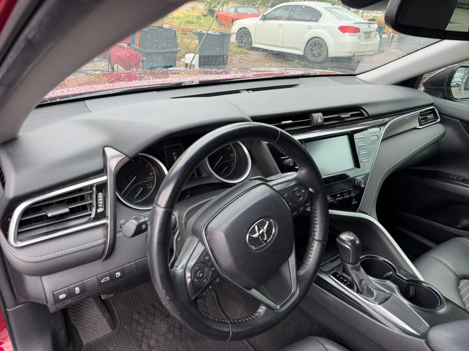 Toyota Camry photo 18