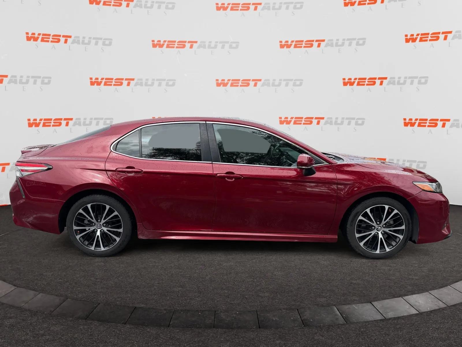 Toyota Camry photo 6