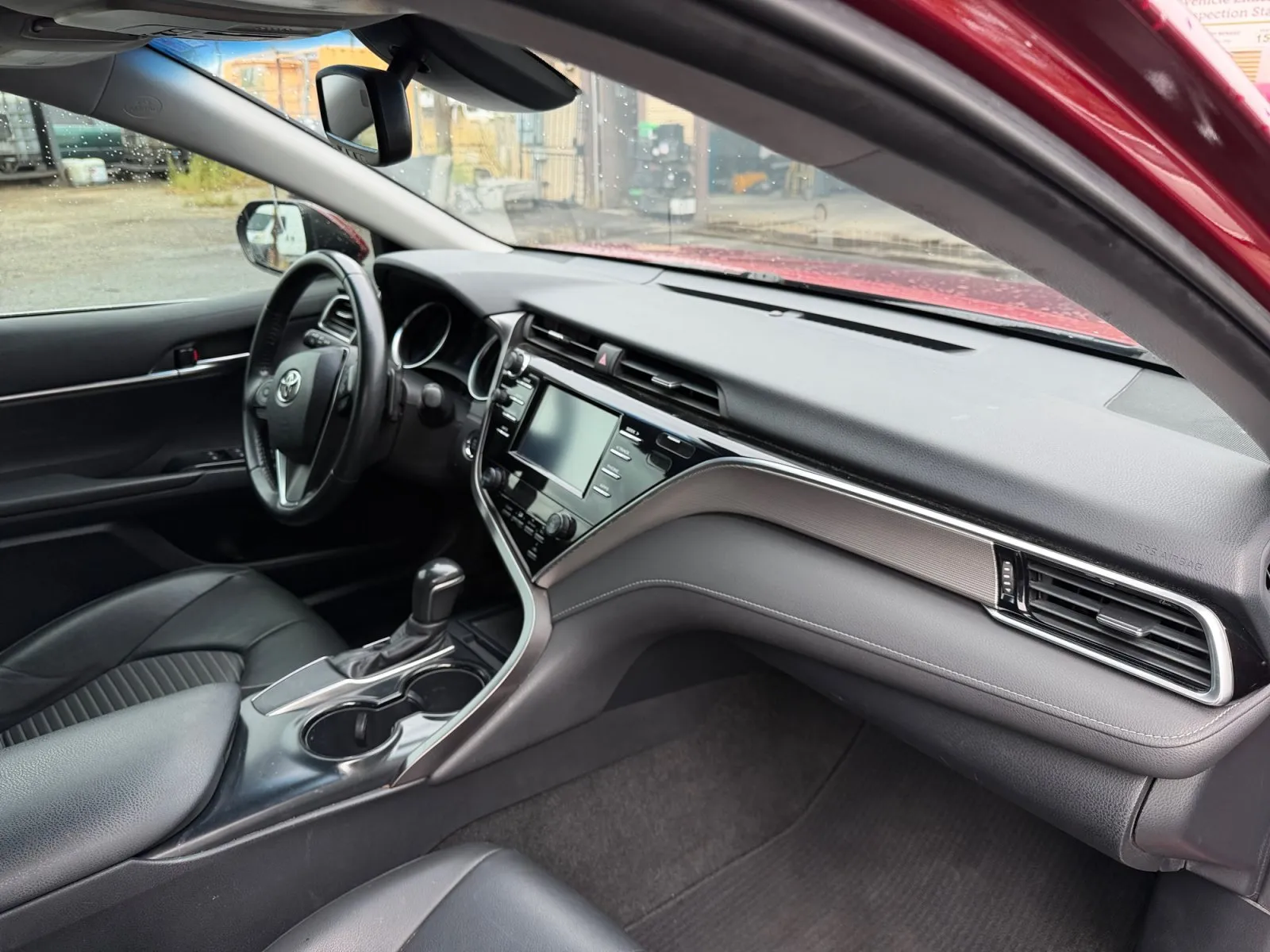 Toyota Camry photo 16