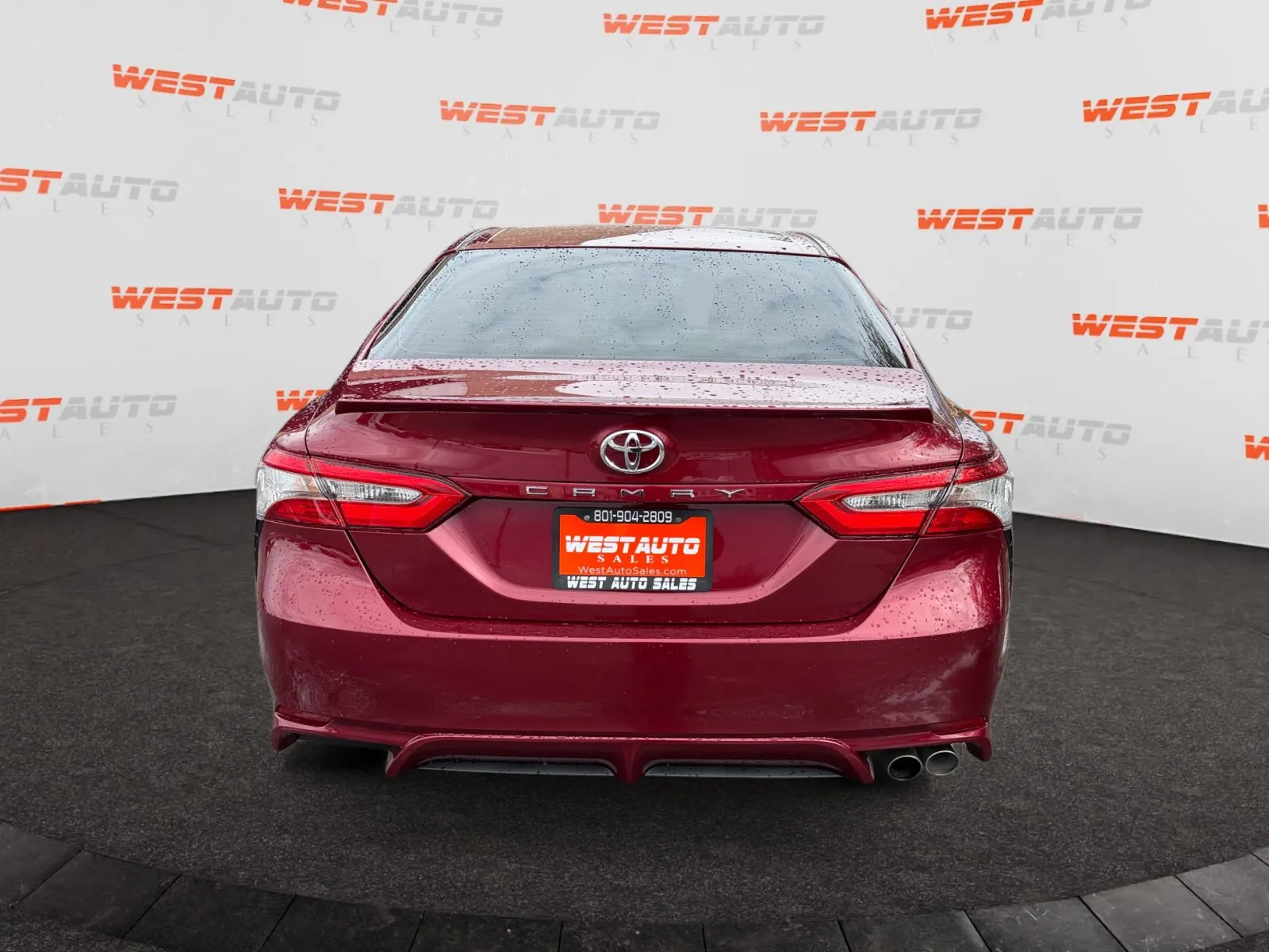 Toyota Camry photo 4