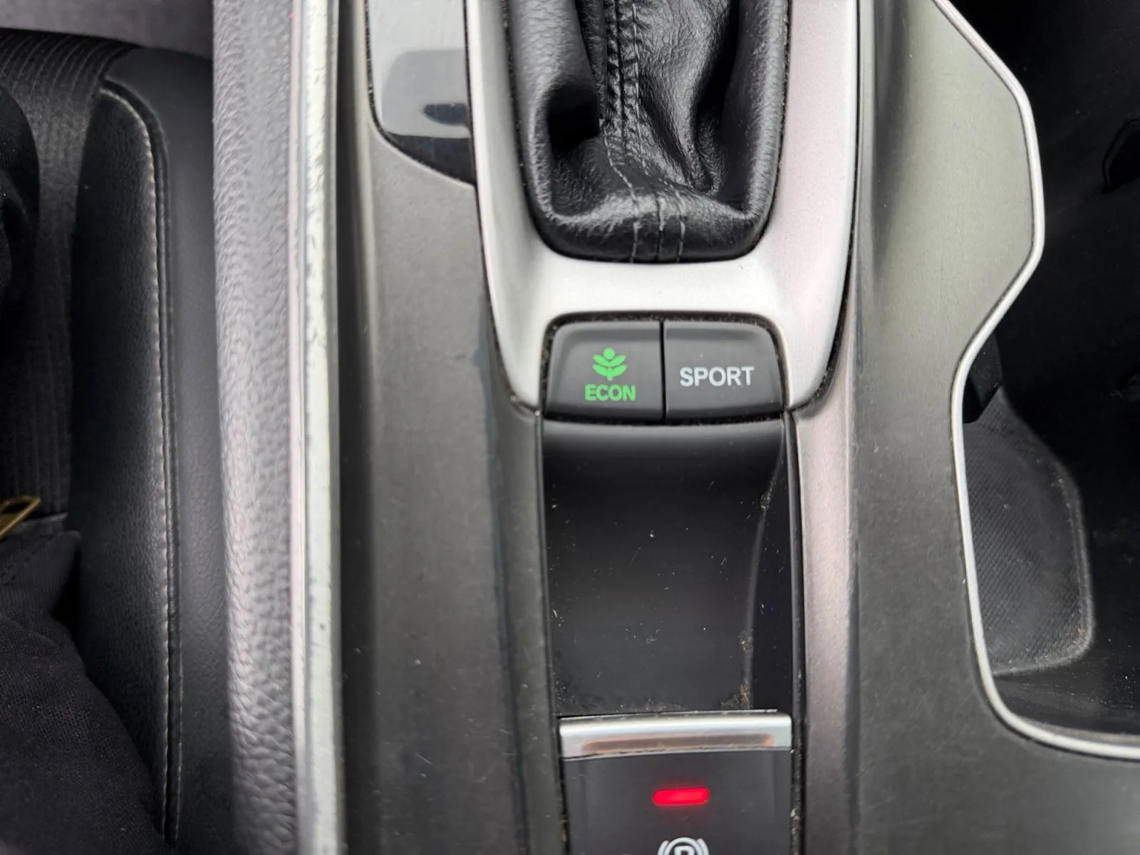 Honda Accord photo 24
