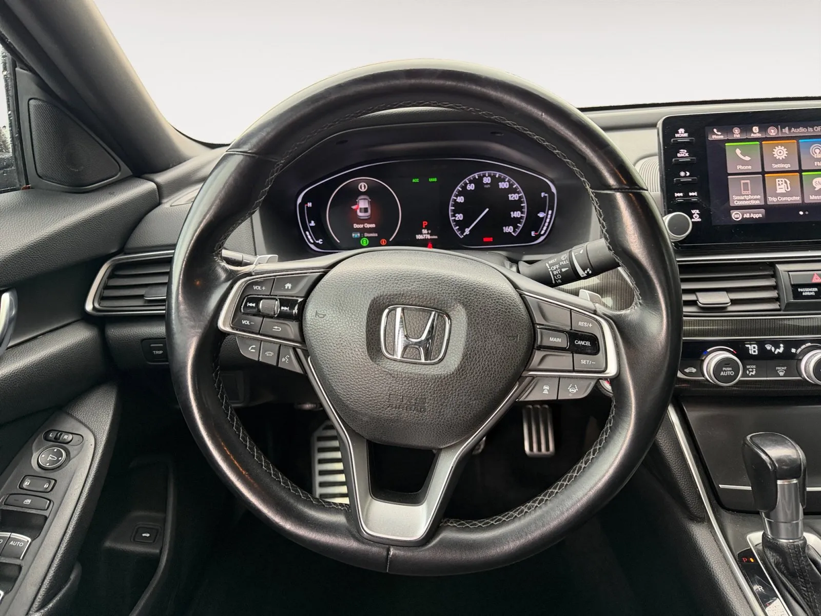 Honda Accord photo 12