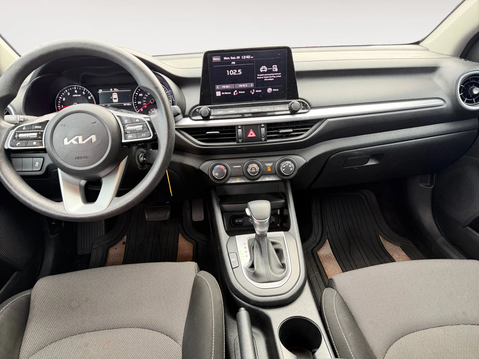 Kia Forte photo 10