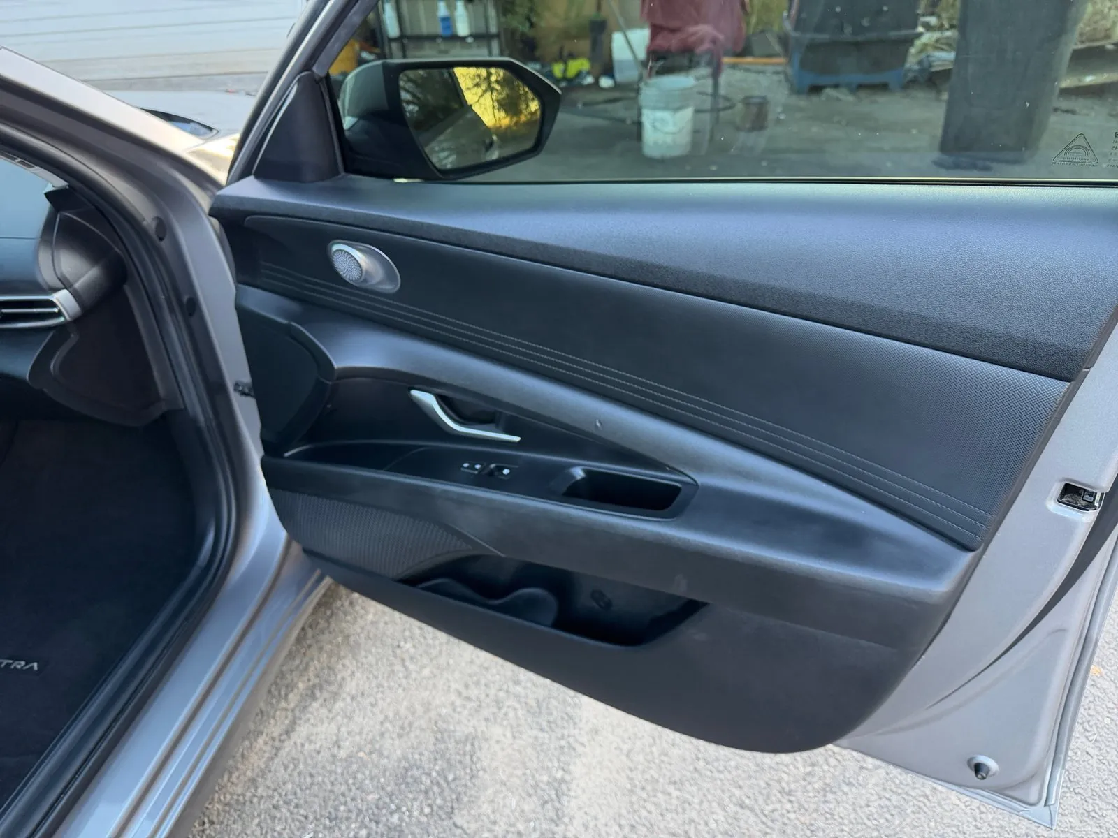 Hyundai Elantra photo 17