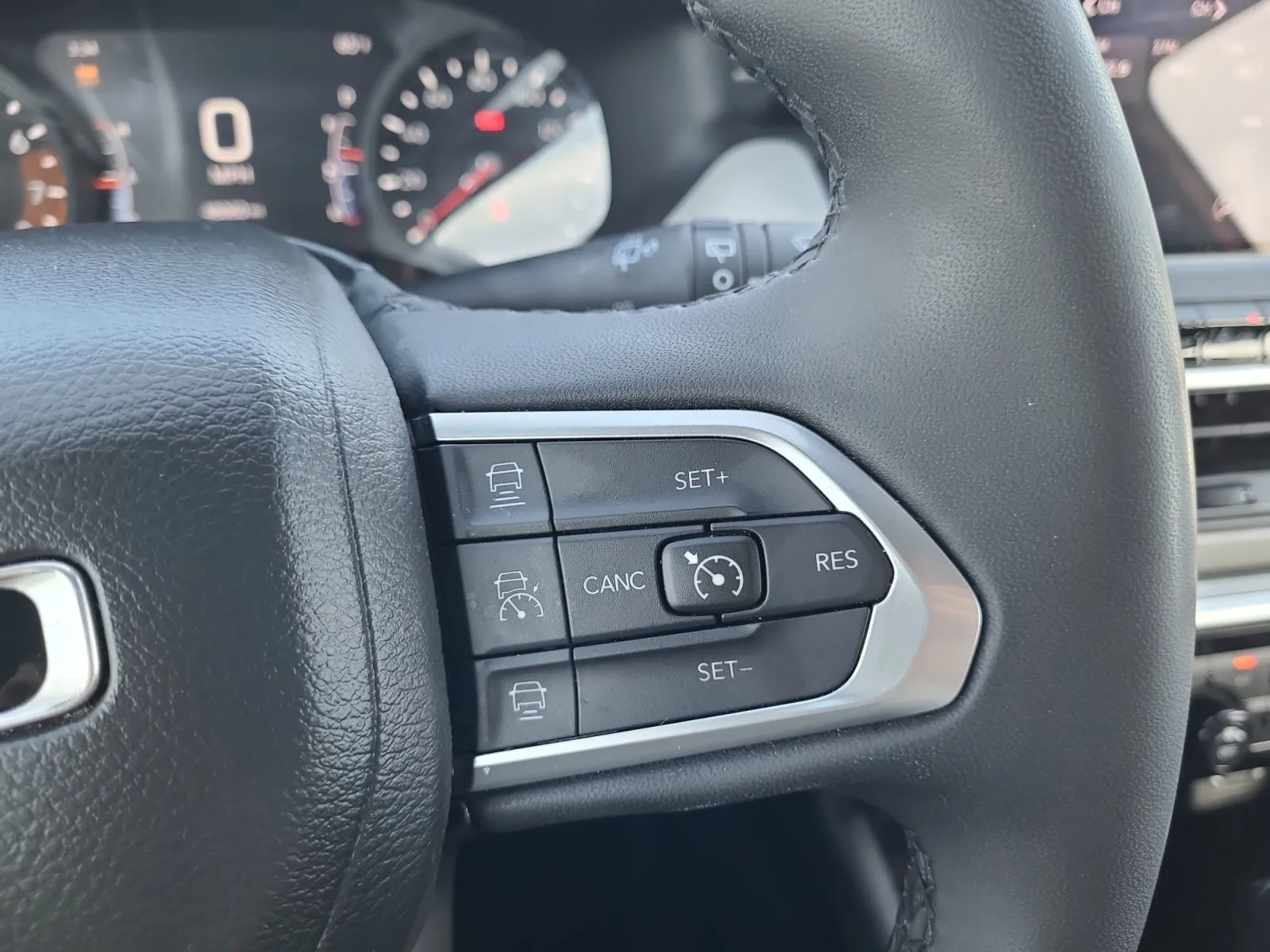 Jeep Compass photo 24