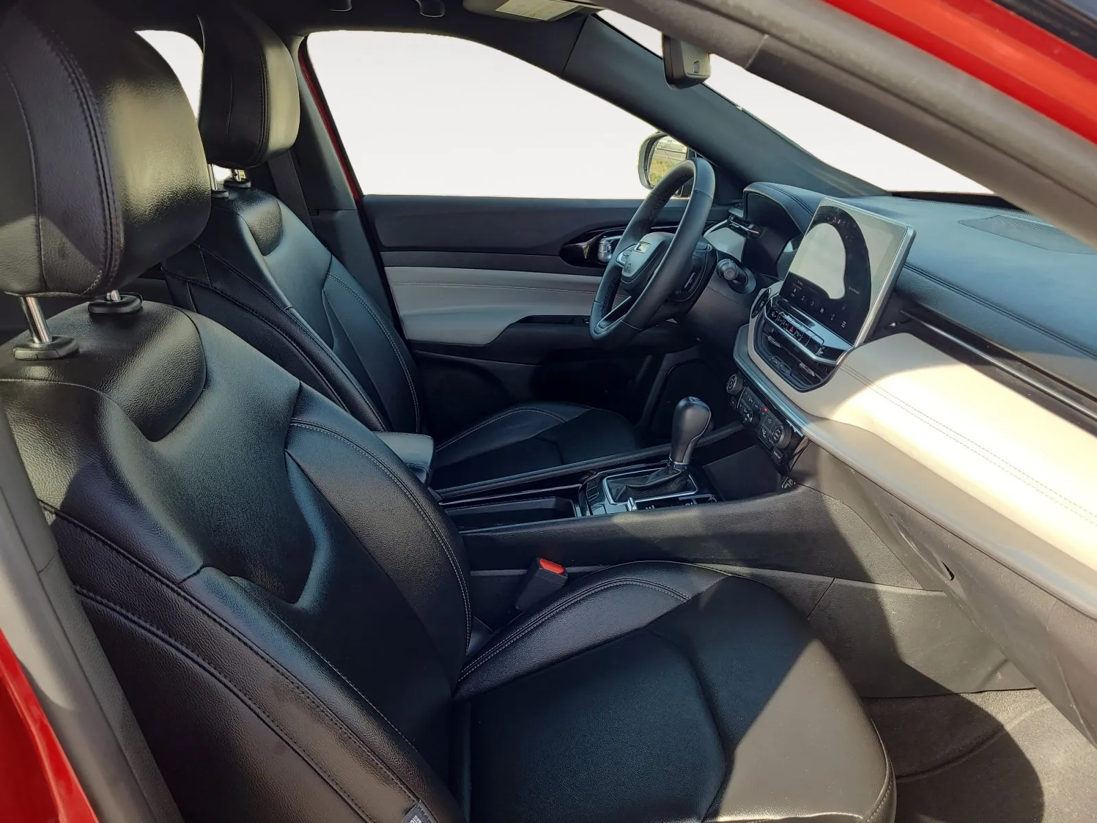 Jeep Compass photo 15