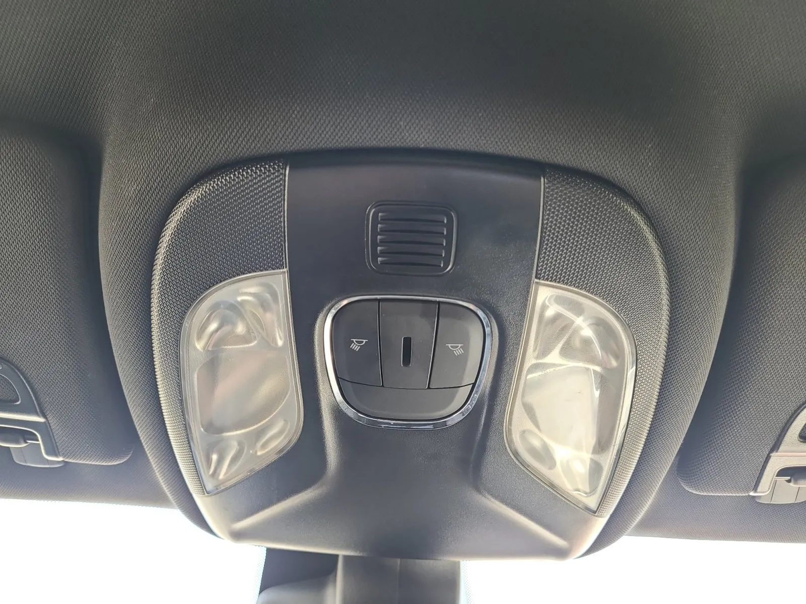 Jeep Compass photo 27