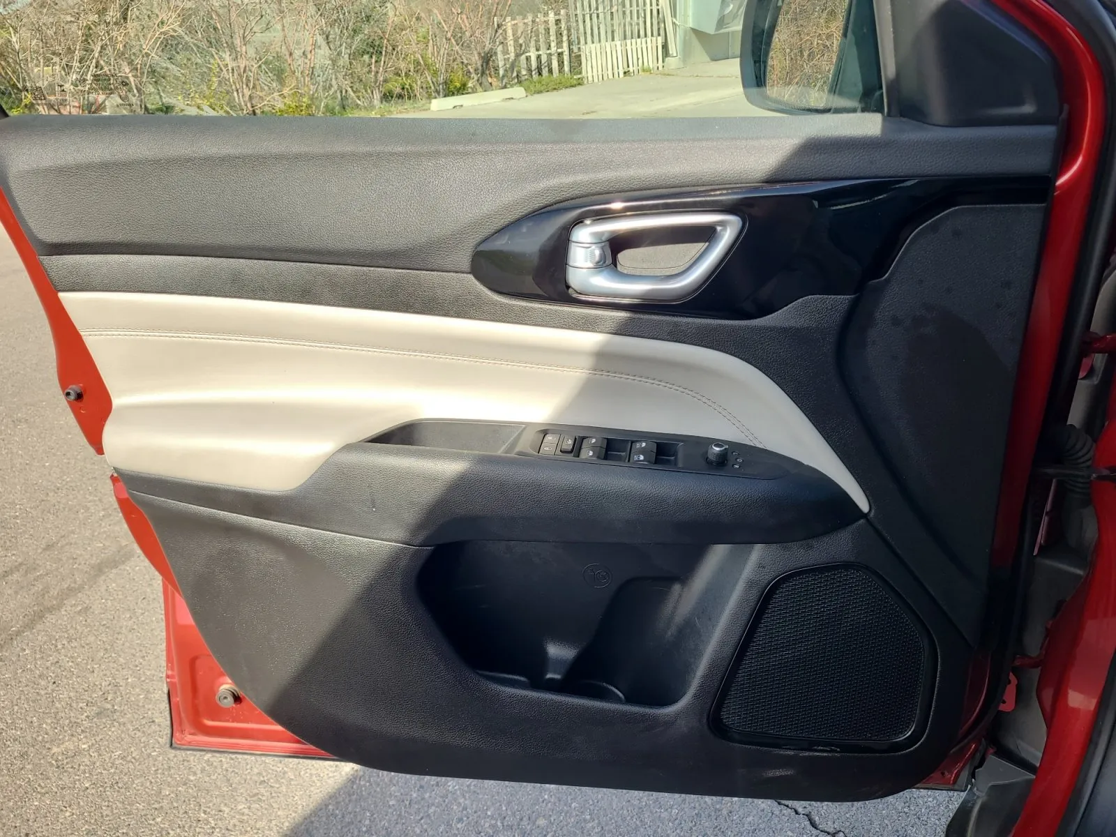Jeep Compass photo 18