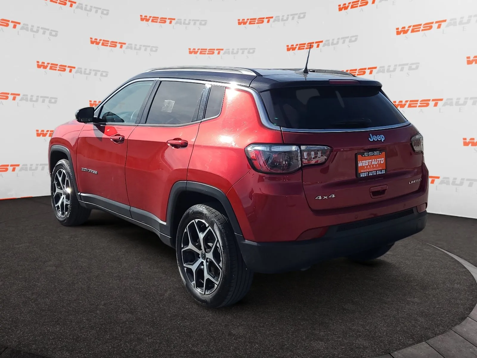 Jeep Compass photo 3