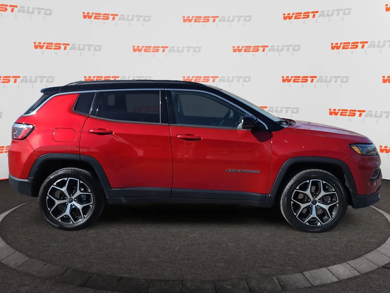 Jeep Compass photo 6