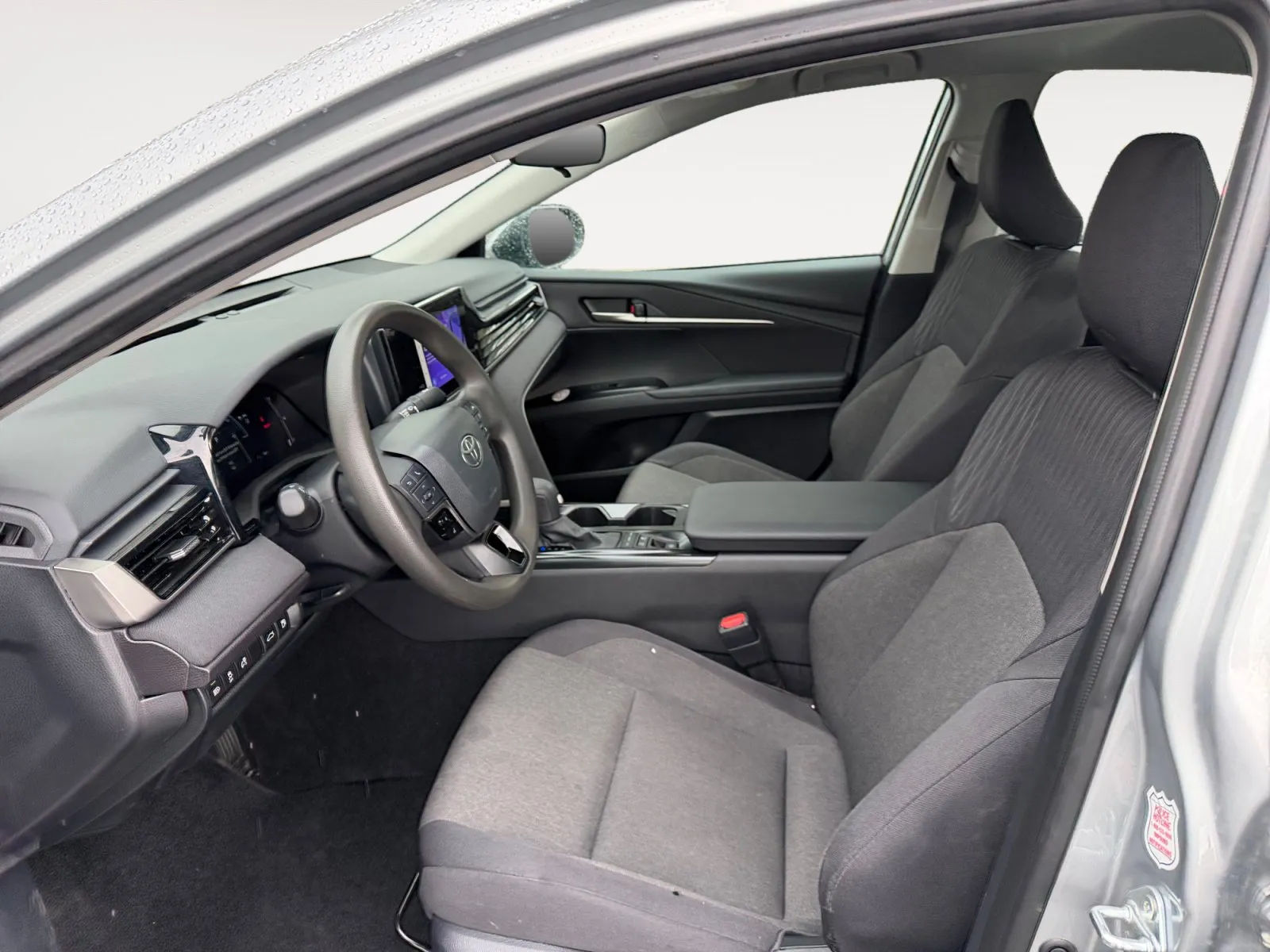 Toyota Camry photo 9