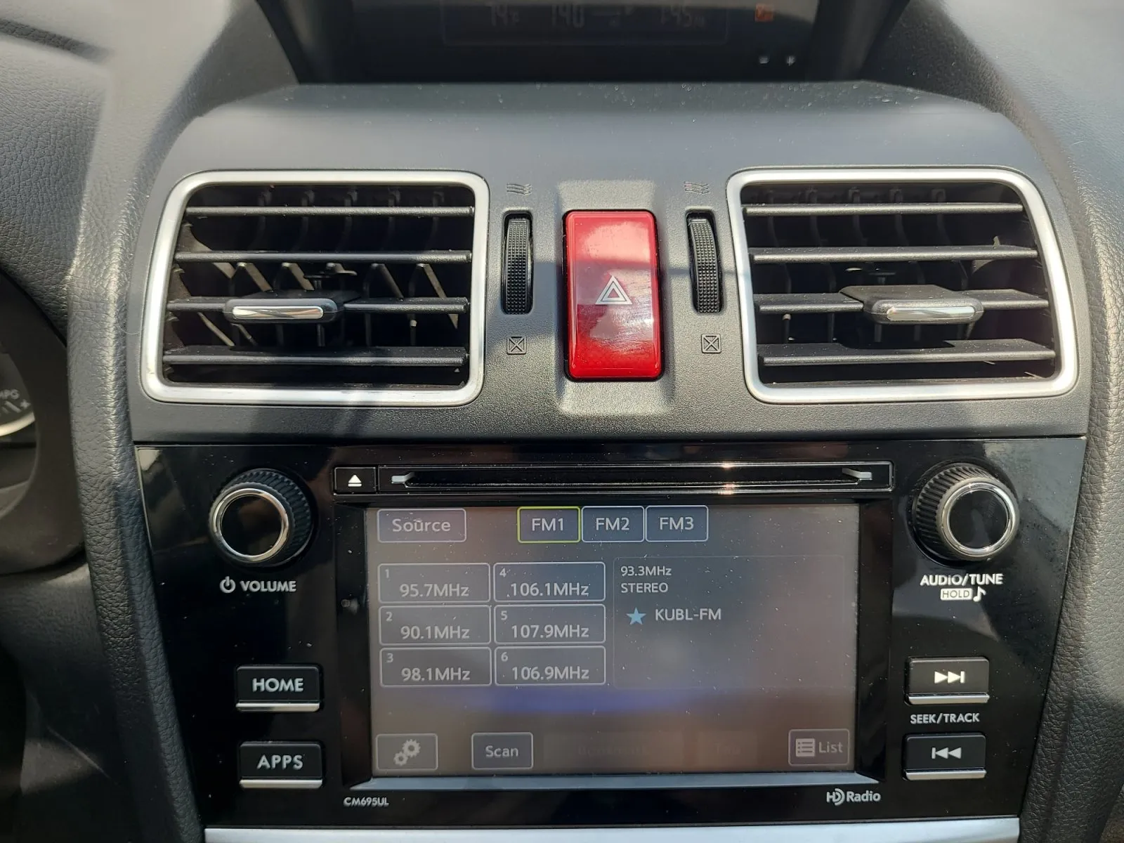 Subaru Crosstrek photo 21