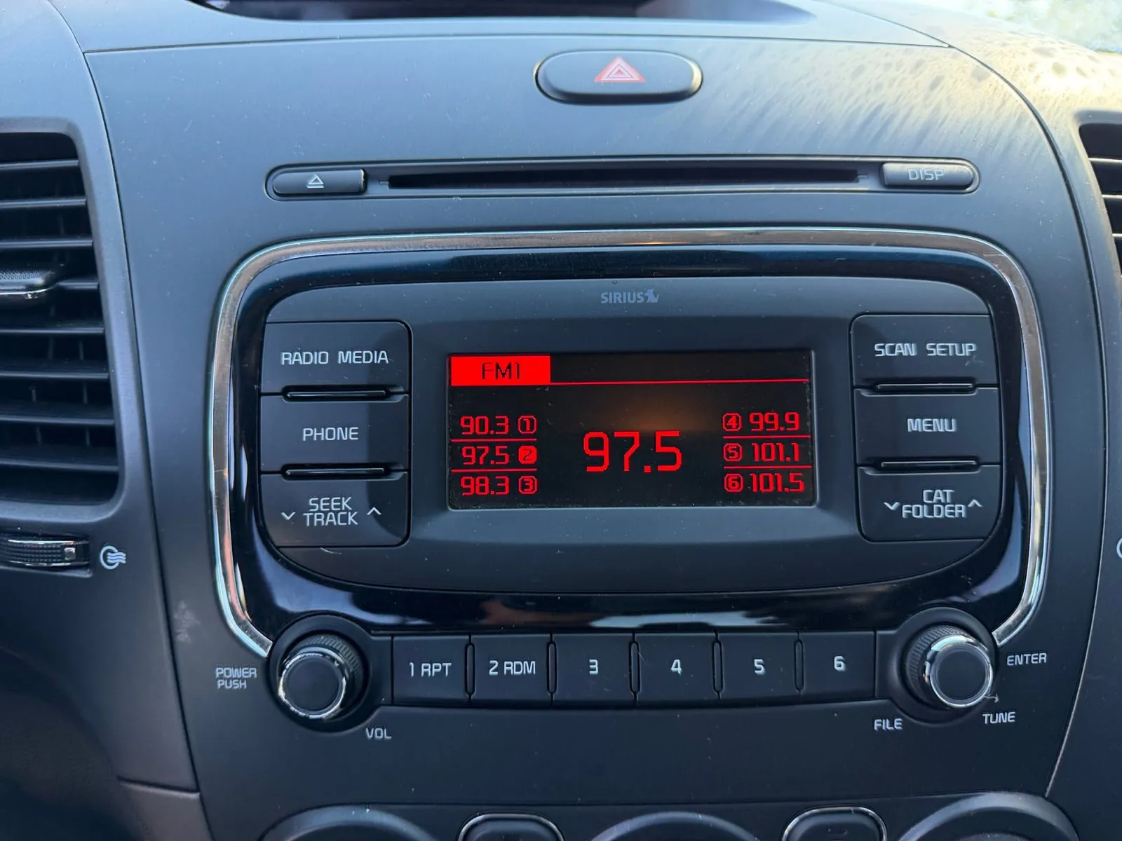 Kia Forte photo 22
