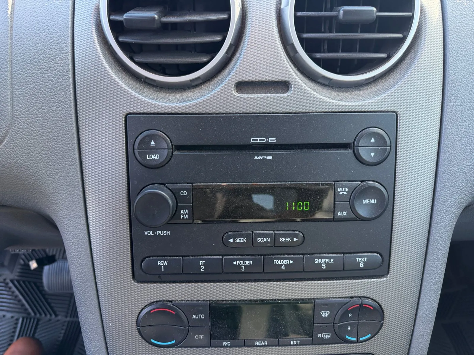 Ford Freestyle photo 21